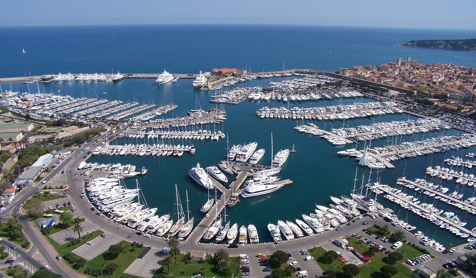 Agrandir la photo Bar à vendre - 200.0 m2 - 06 - Alpes-Maritimes