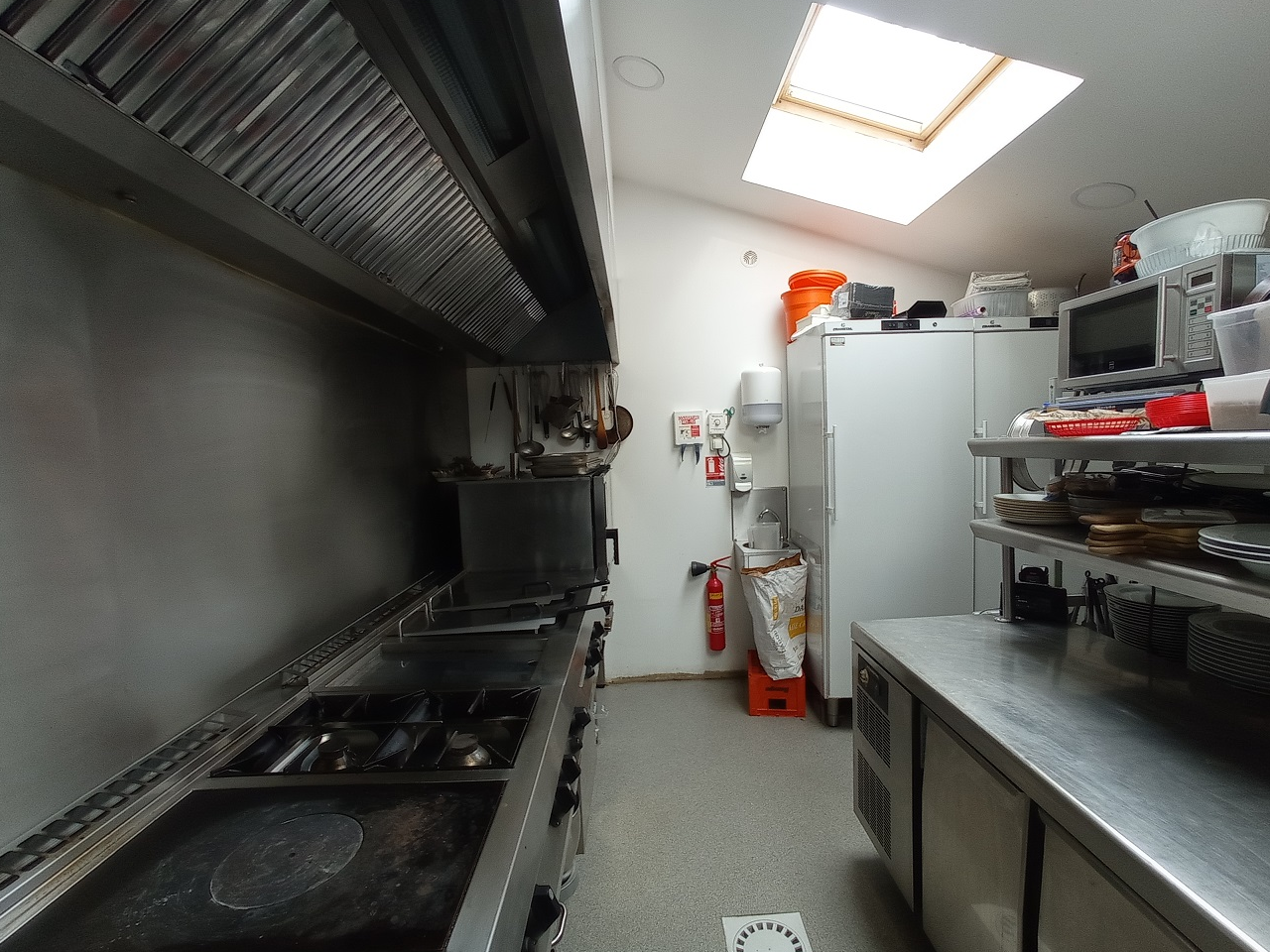 Agrandir la photo Bar à vendre - 180.0 m2 - 31 - Haute-Garonne