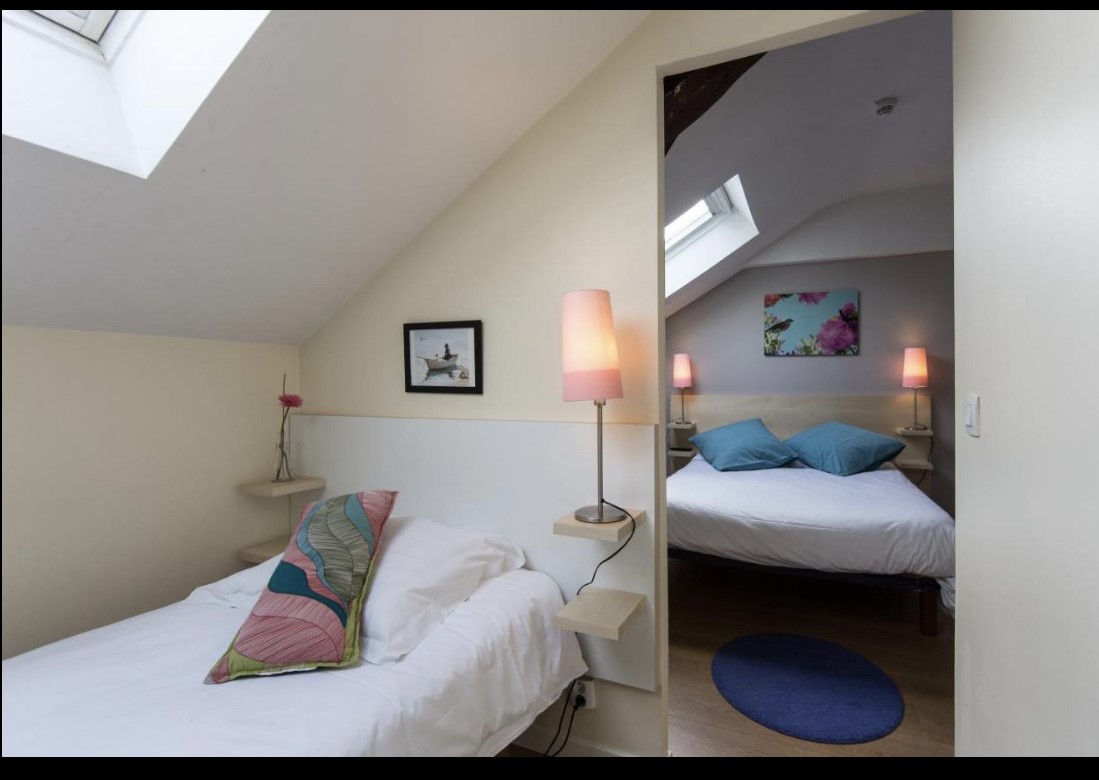 Agrandir la photo Hôtel à vendre - 450.0 m2 - 77 - Seine-et-Marne