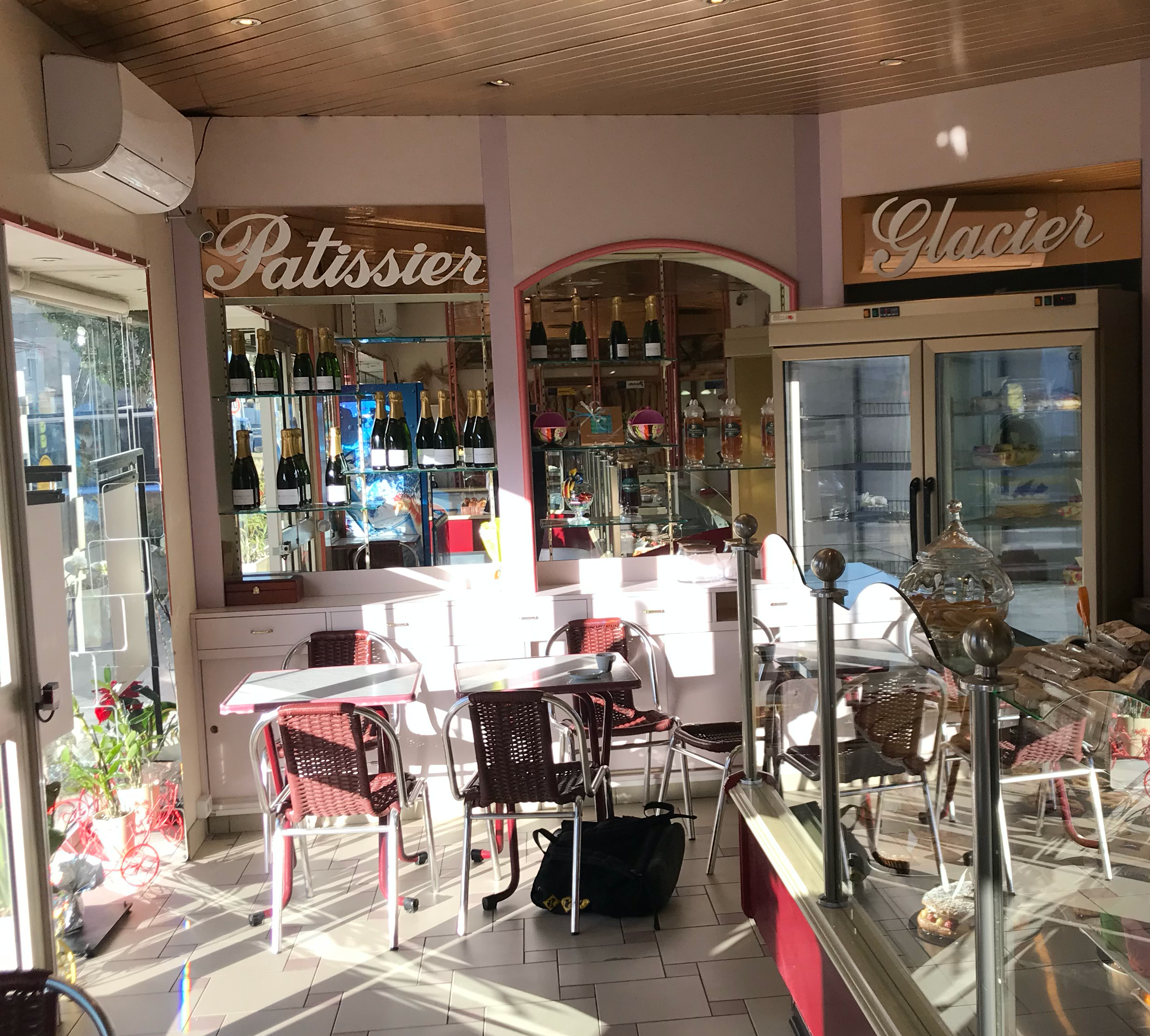 Boulangerie à vendre - 220.0 m2 - 13 - Bouches-du-Rhone