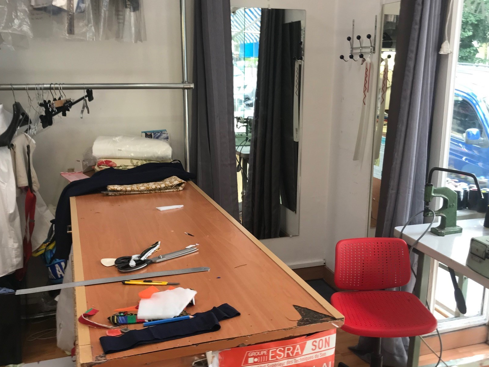 Agrandir la photo Local commercial à vendre - 52.0 m2 - 75 - Paris