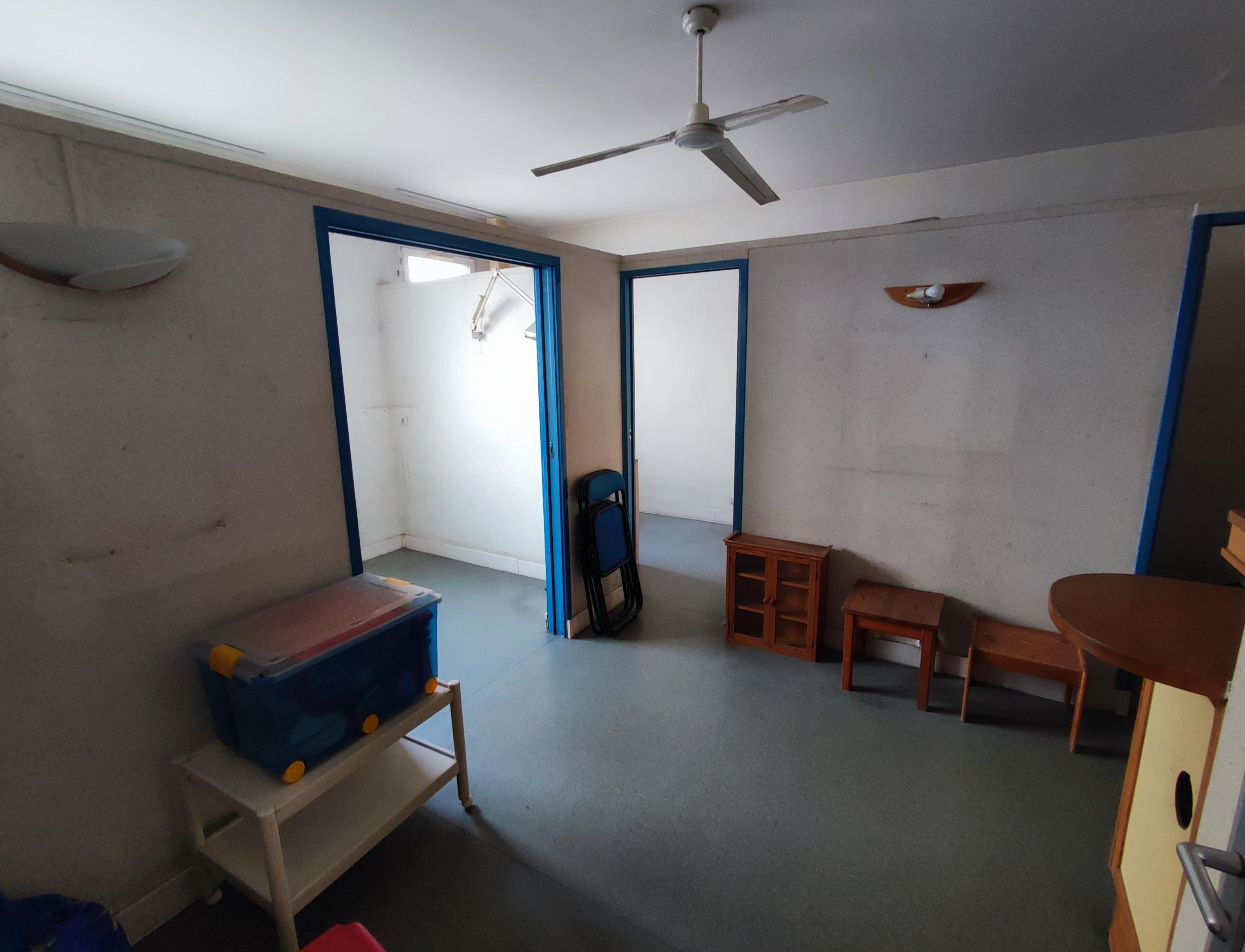Agrandir la photo Murs à vendre à vendre - 325.0 m2 - 77 - Seine-et-Marne