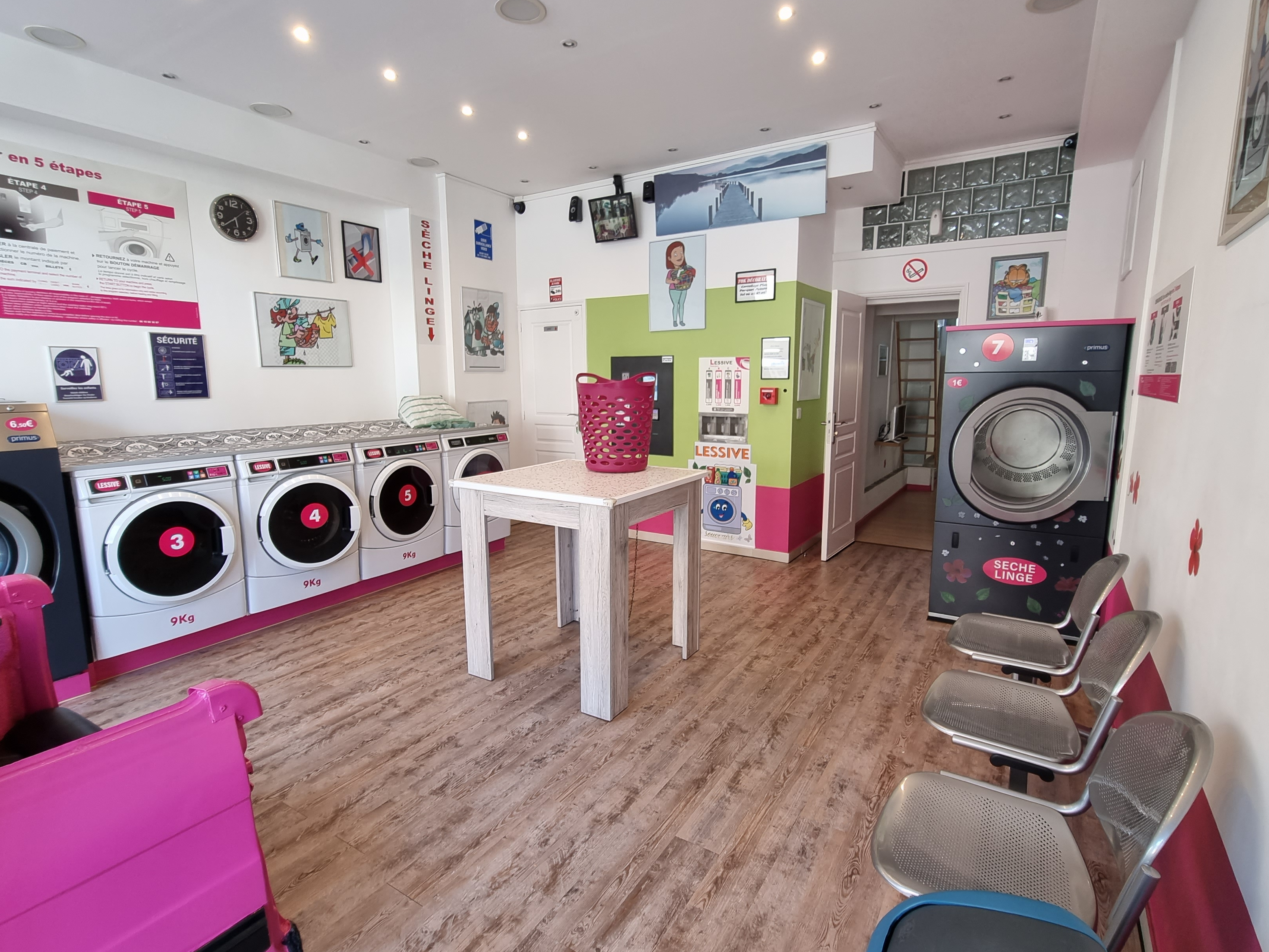 Agrandir la photo Tous commerces sauf nuisance à vendre - 45.0 m2 - 06 - Alpes-Maritimes