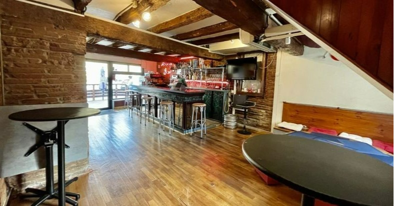 Agrandir la photo Murs à vendre à vendre - 67.0 m2 - 31 - Haute-Garonne