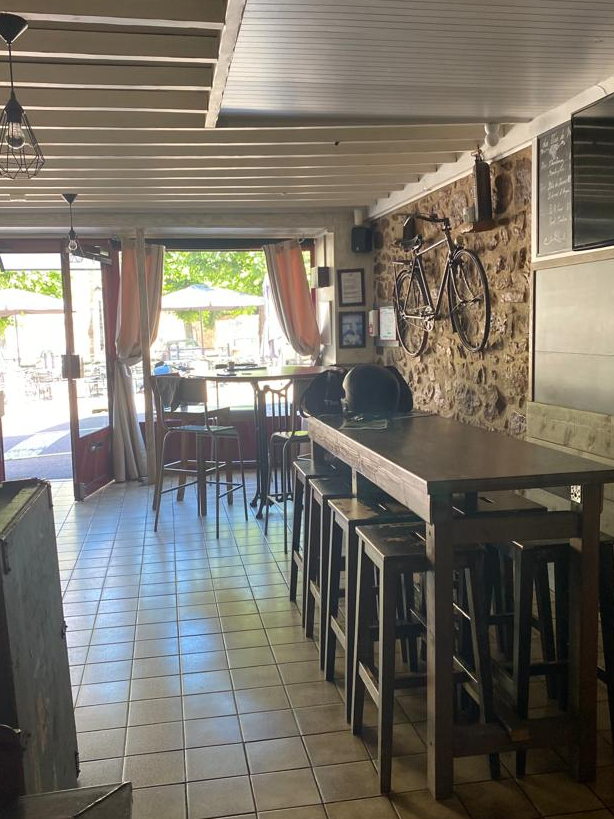 Agrandir la photo Bar à vendre - 110.0 m2 - 77 - Seine-et-Marne