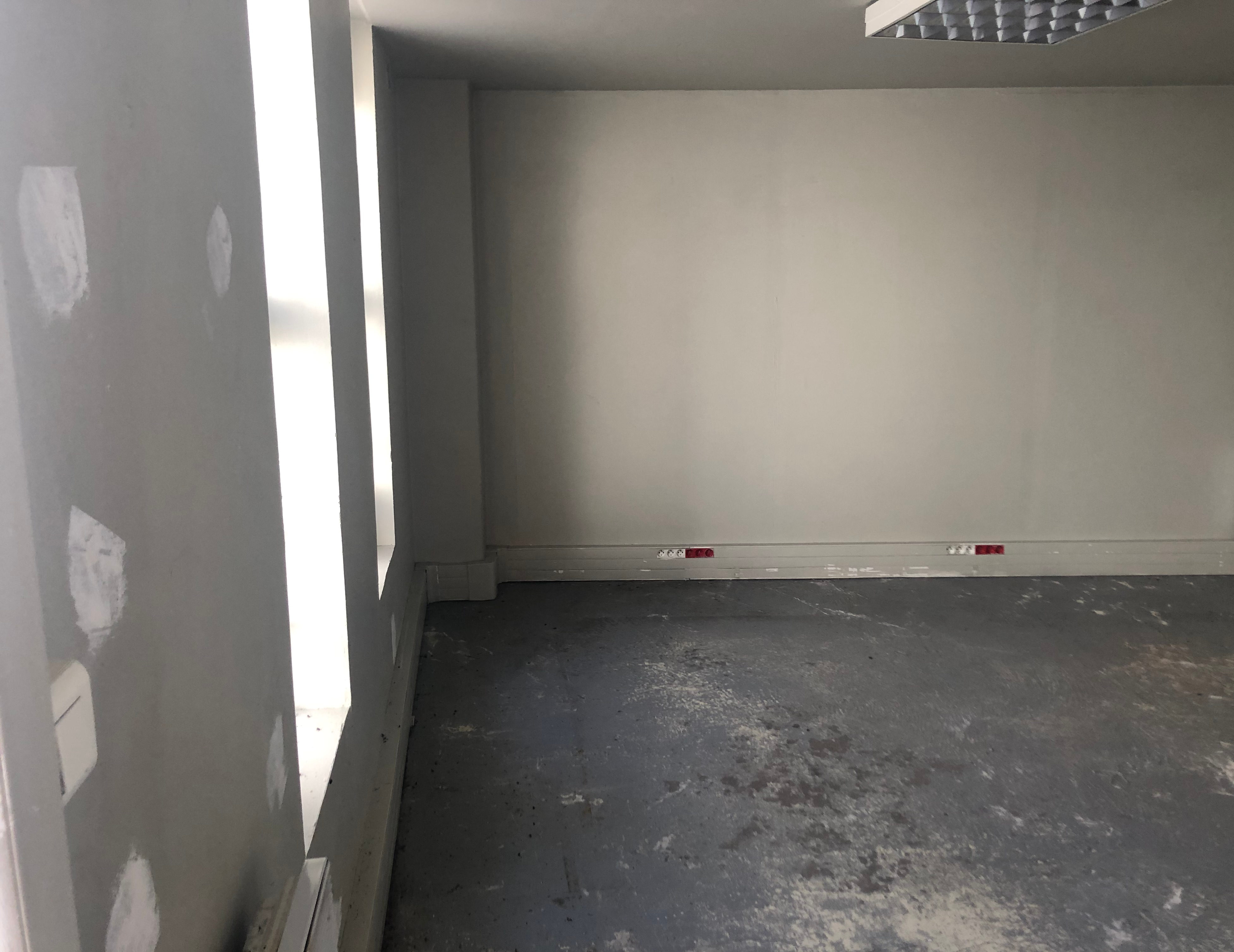 Bureaux à louer - 30.0 m2 - 77 - Seine-et-Marne