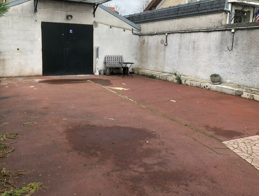 Agrandir la photo Local d'activité à louer - 300.0 m2 - 94 - Val-de-Marne