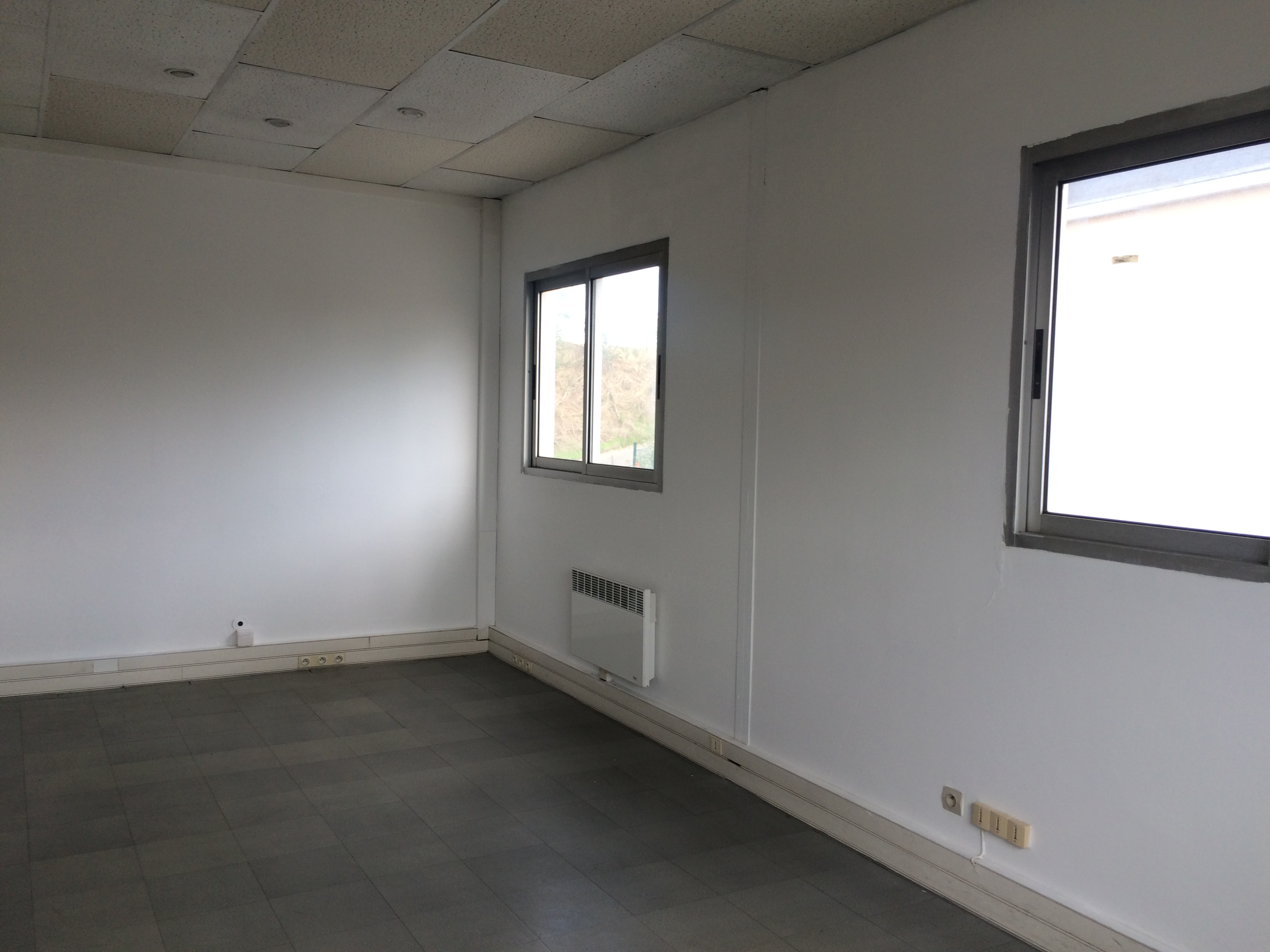 Bureaux à louer - 54.0 m2 - 77 - Seine-et-Marne