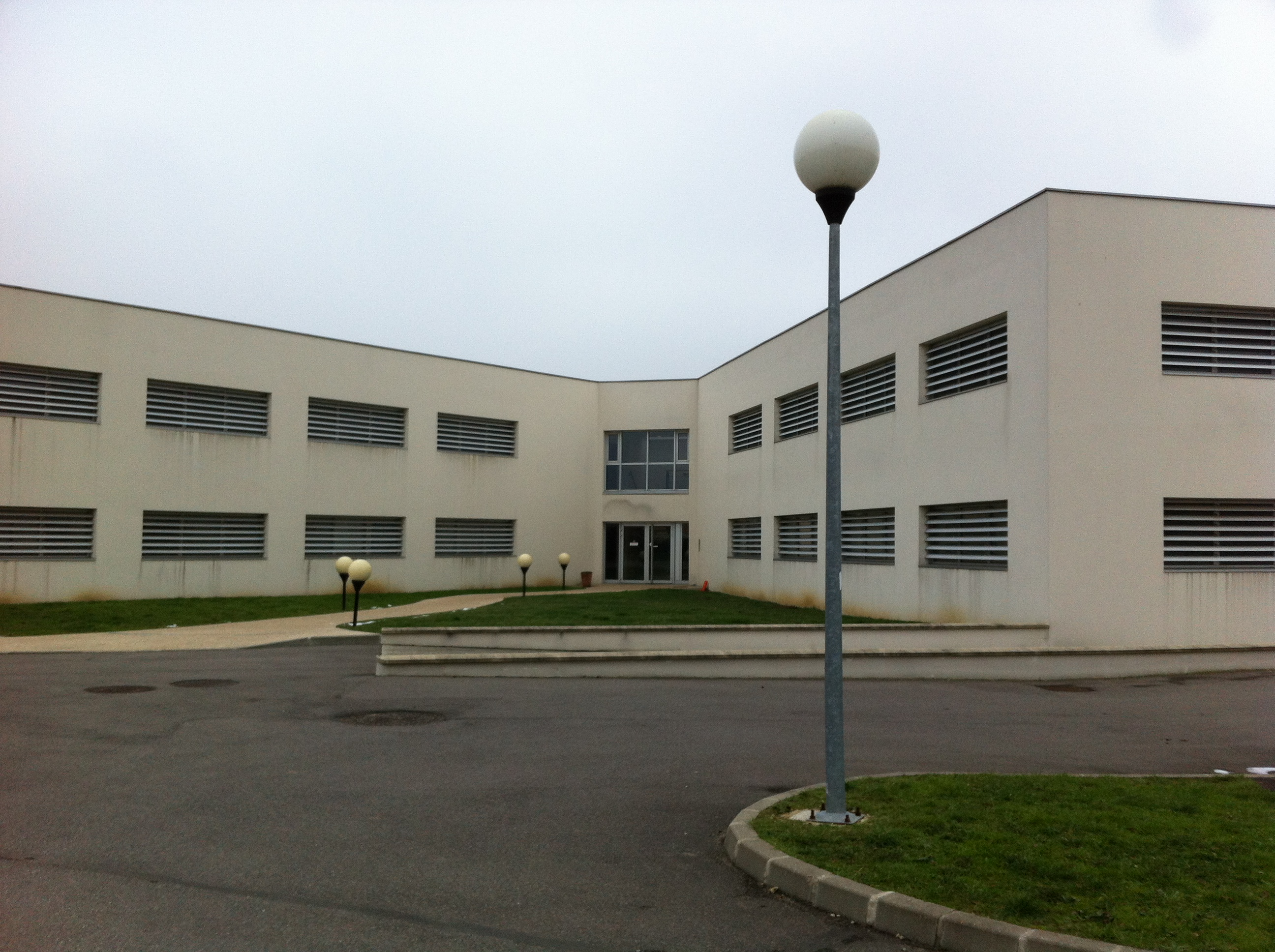 Bureaux à louer - 72.8 m2 - 91 - Essonne