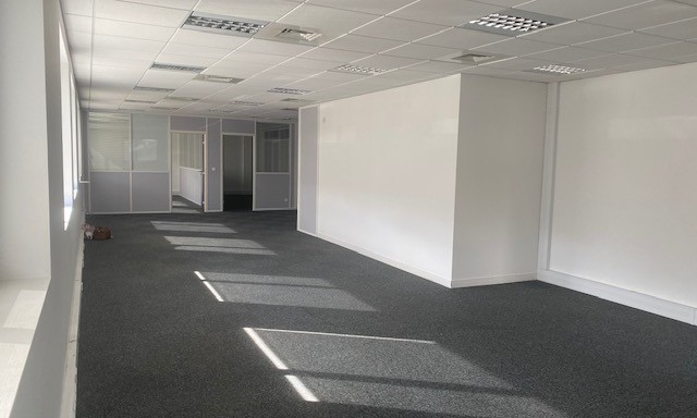 Agrandir la photo Bureaux à louer - 168.0 m2 - 77 - Seine-et-Marne