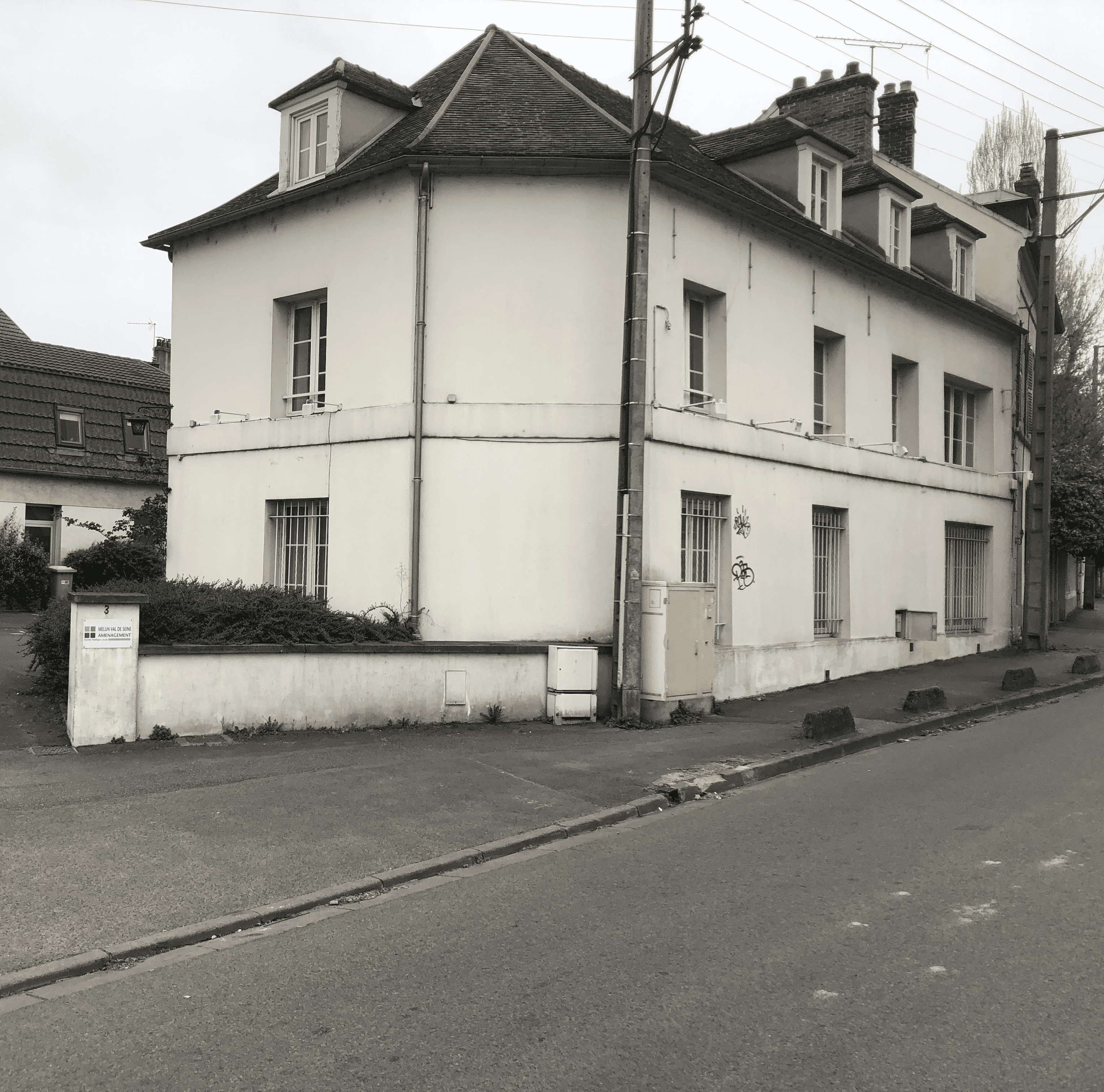 Bureaux à louer - 340.0 m2 - 77 - Seine-et-Marne
