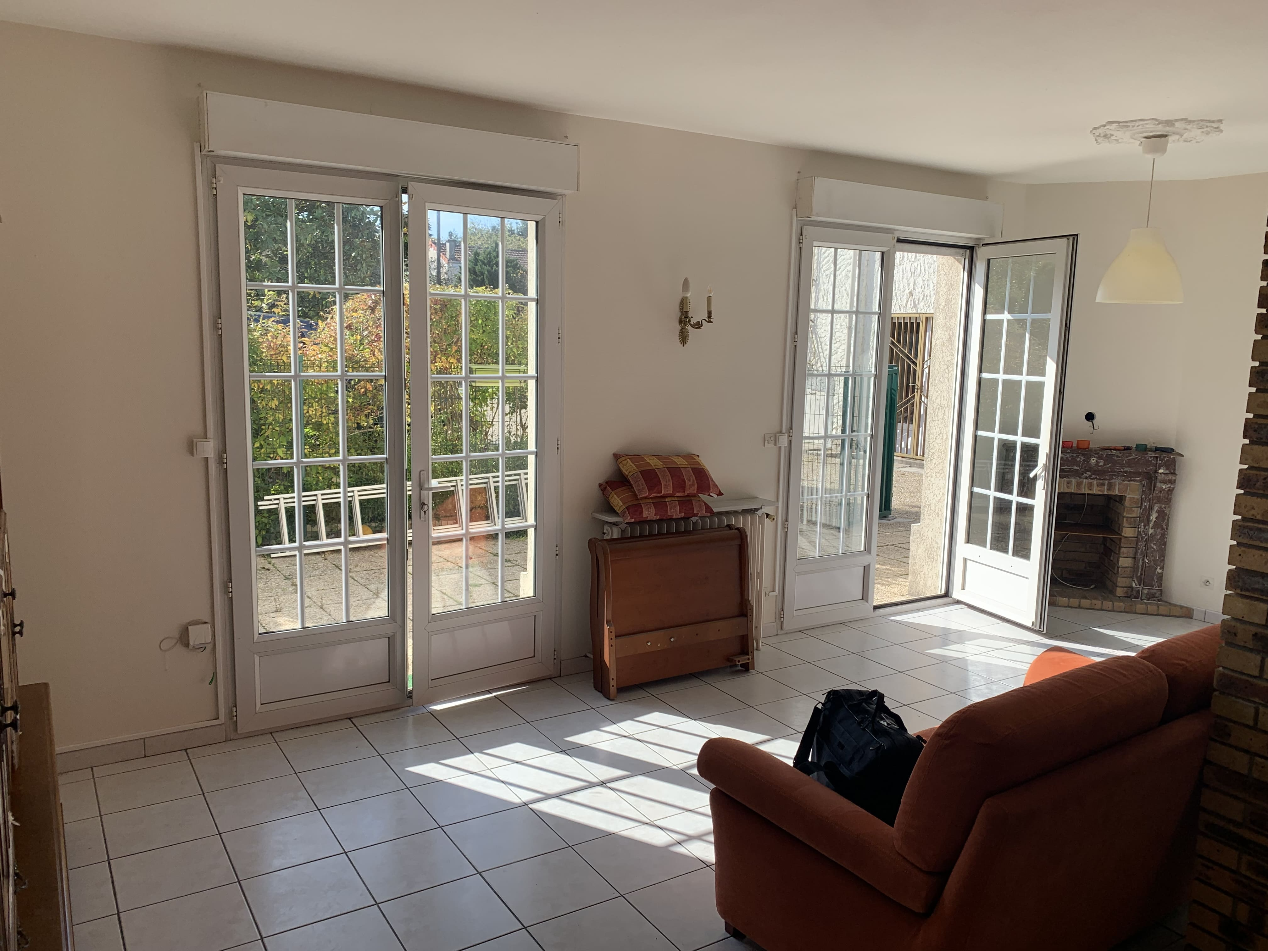 Agrandir la photo Bureaux à louer - 95.0 m2 - 94 - Val-de-Marne