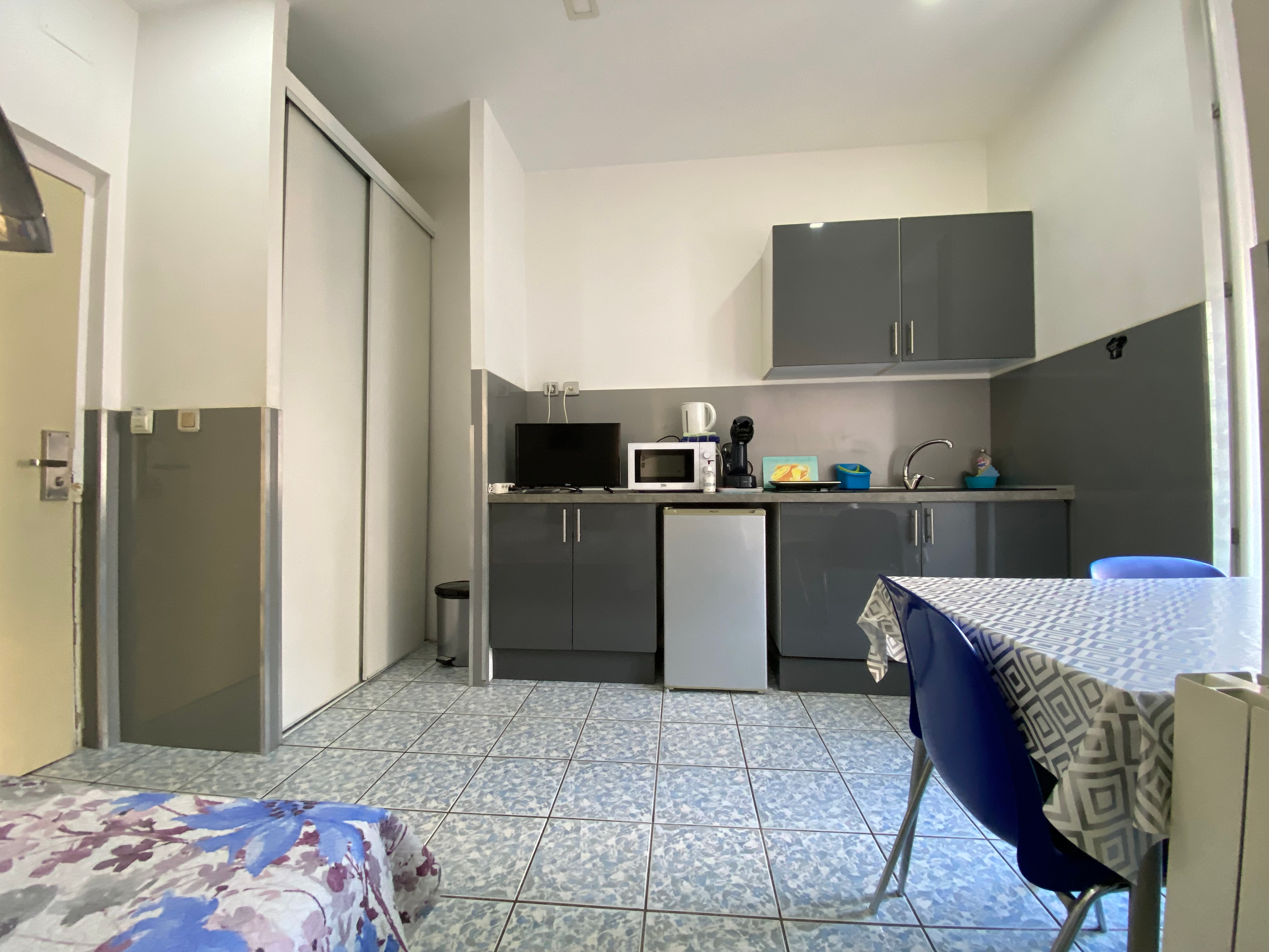 Agrandir la photo Hôtel à vendre - 560.65 m2 - 06 - Alpes-Maritimes
