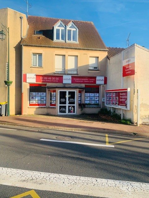 Agrandir la photo Local d'activité à louer - 75.0 m2 - 91 - Essonne