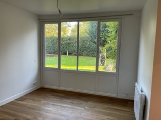 Agrandir la photo Bureaux à louer - 37.69 m2 - 77 - Seine-et-Marne