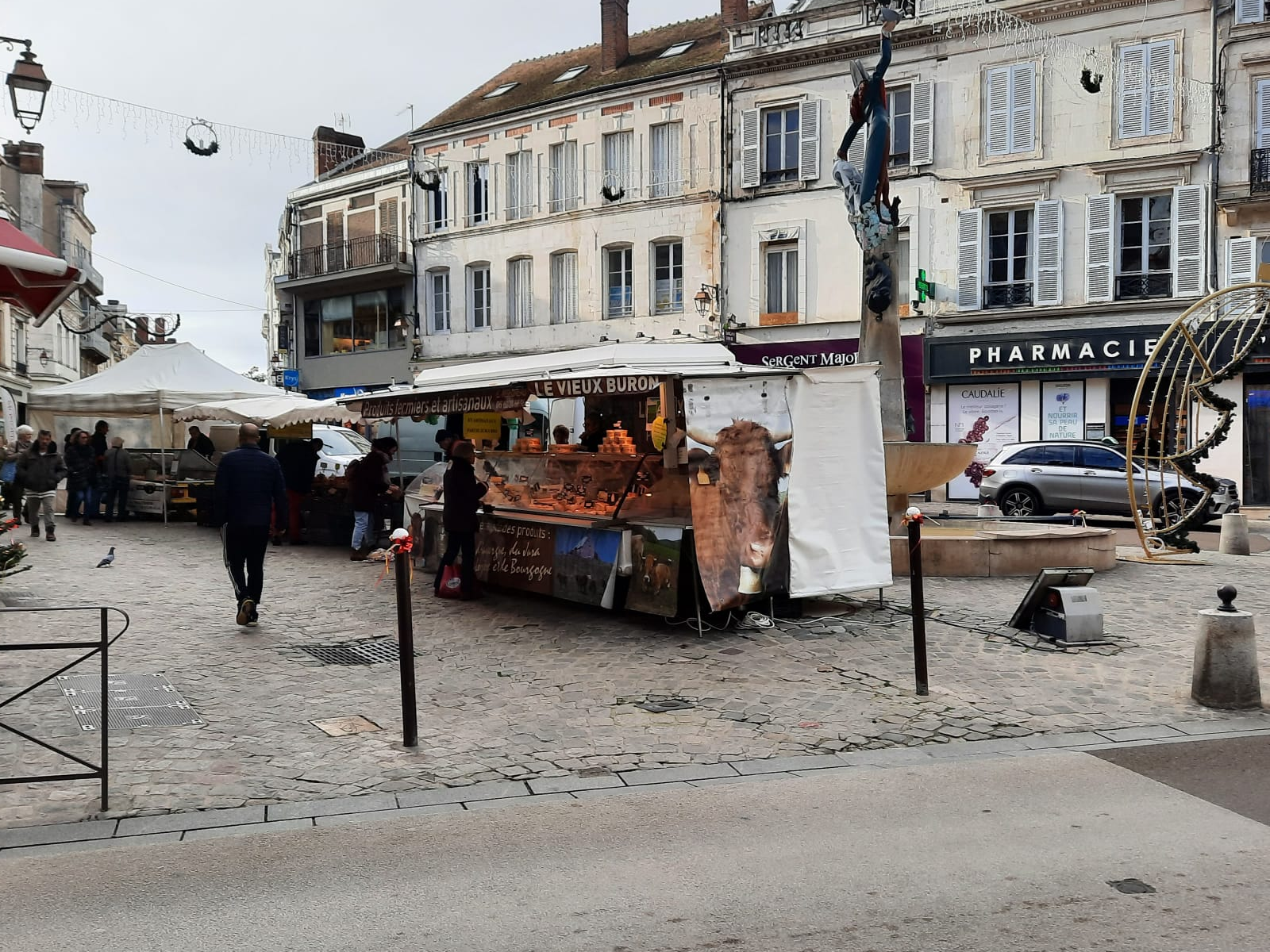 Agrandir la photo Bar à vendre - 125.0 m2 - 89 - Yonne