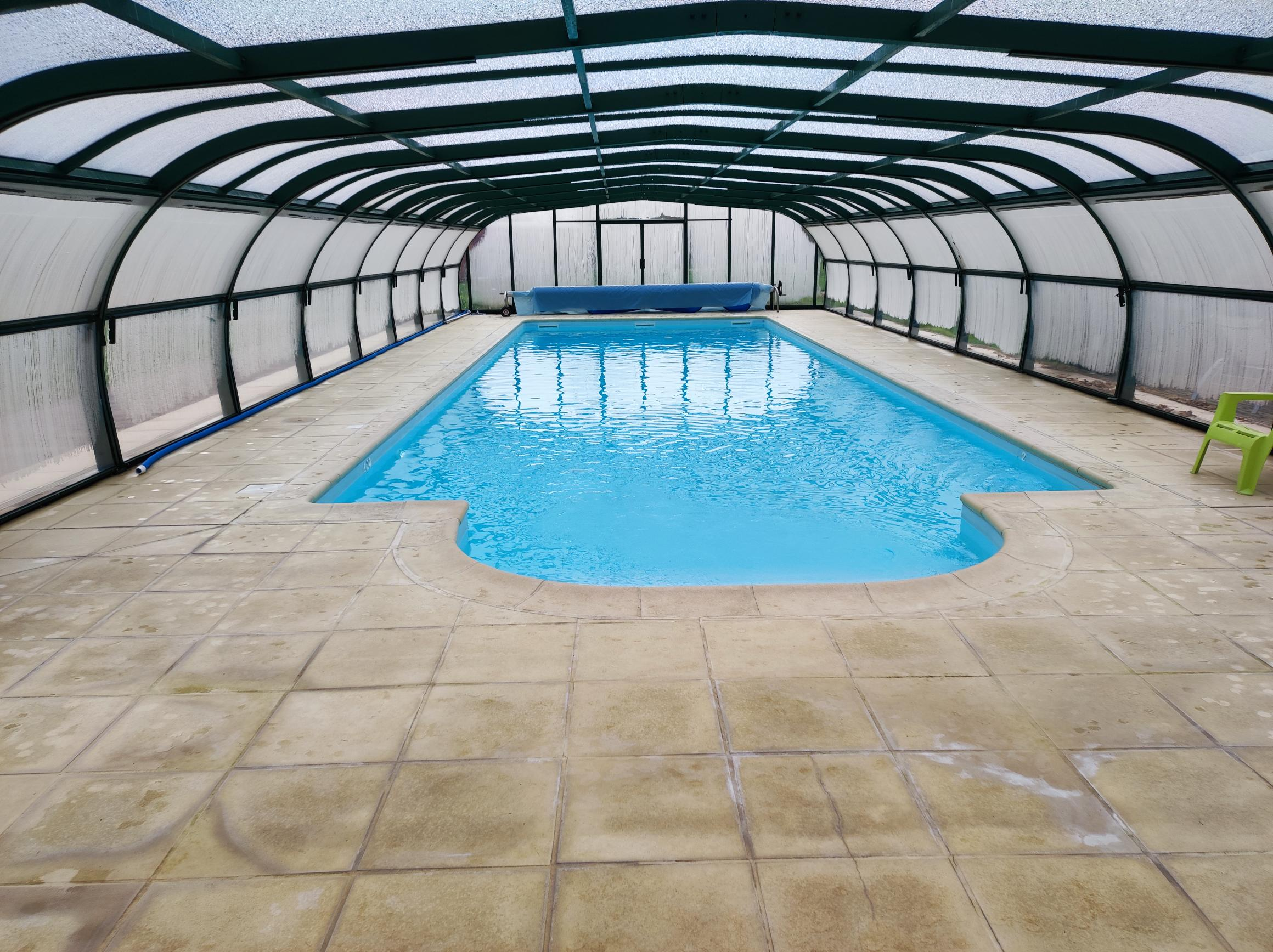 Agrandir la photo Chambre d'hôte à vendre - 660.0 m2 - 77 - Seine-et-Marne