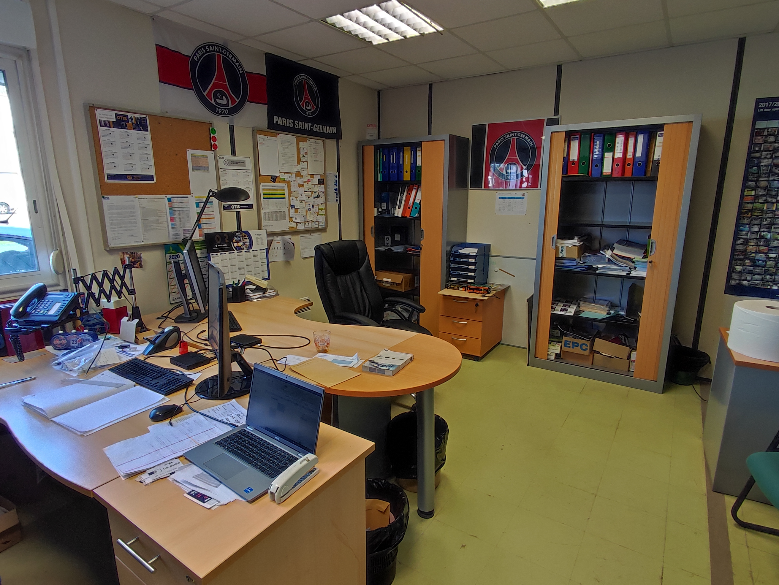 Agrandir la photo Murs à vendre à vendre - 1000.0 m2 - 77 - Seine-et-Marne