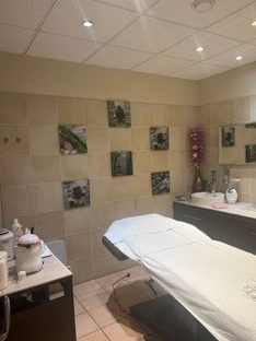 Agrandir la photo Esthétique à vendre - 75.0 m2 - 77 - Seine-et-Marne