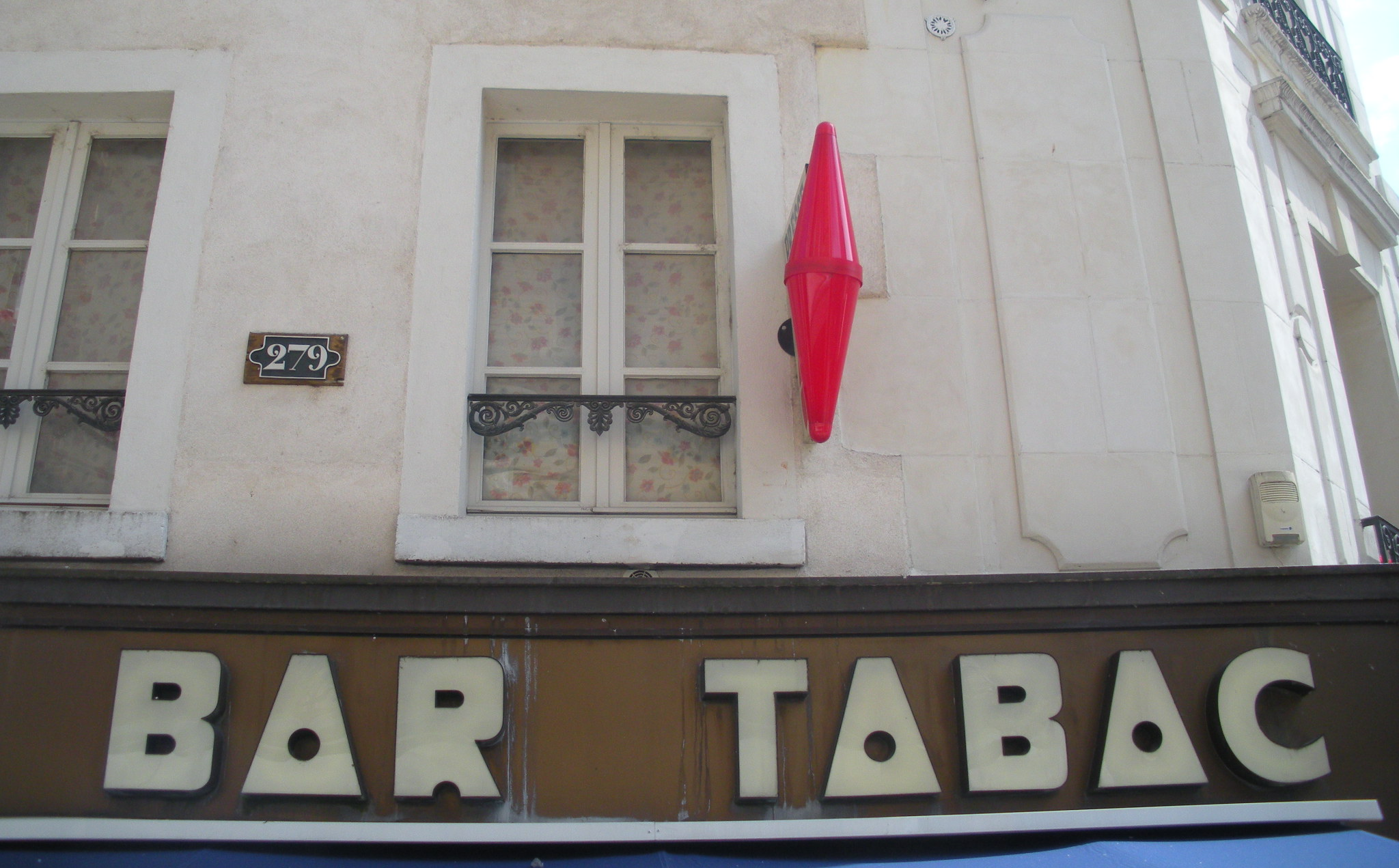 Agrandir la photo Bar à vendre - 130.0 m2 - 06 - Alpes-Maritimes