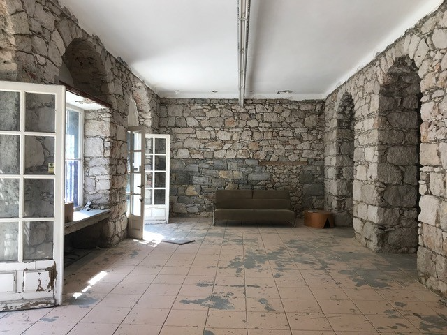 Agrandir la photo Murs à vendre à vendre - 170.0 m2 - 06 - Alpes-Maritimes