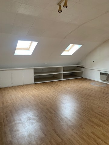 Agrandir la photo Bureaux à louer - 375.0 m2 - 77 - Seine-et-Marne