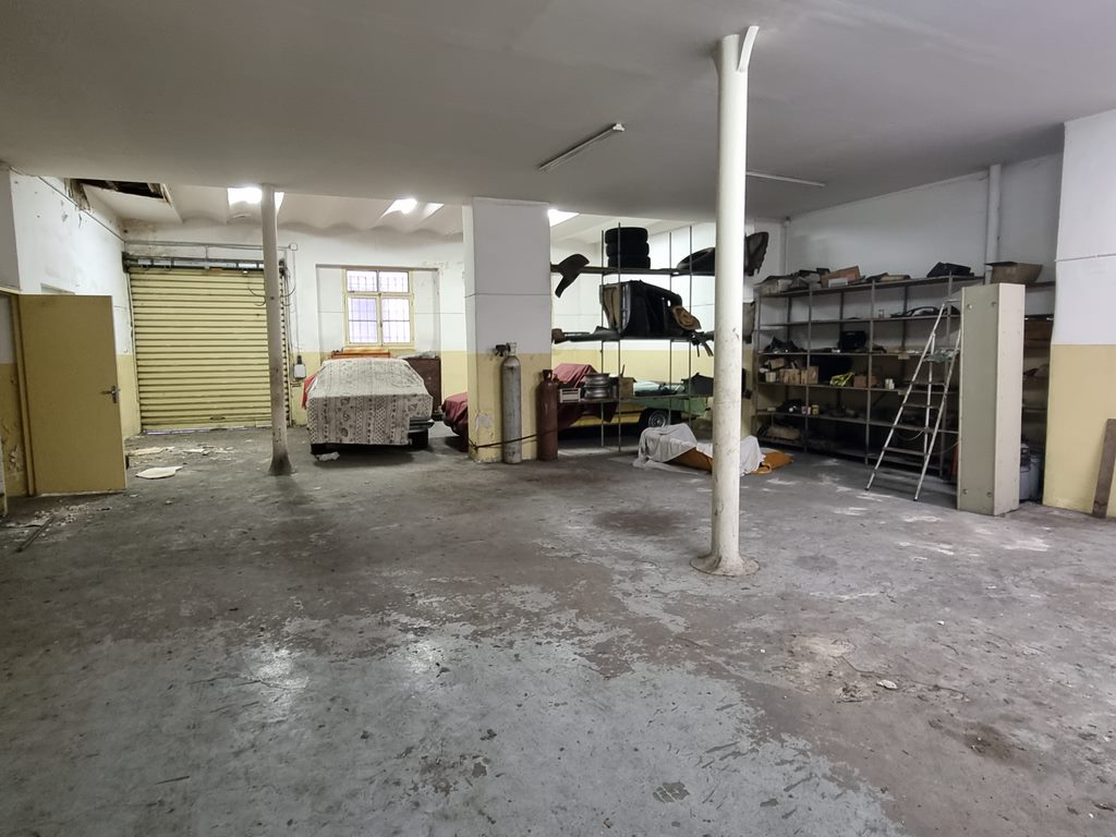 Agrandir la photo Murs à vendre à vendre - 229.0 m2 - 06 - Alpes-Maritimes
