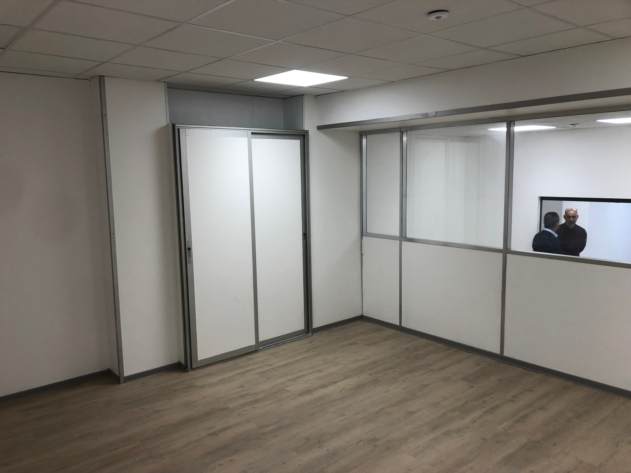 Agrandir la photo Bureaux à louer - 140.0 m2 - 06 - Alpes-Maritimes