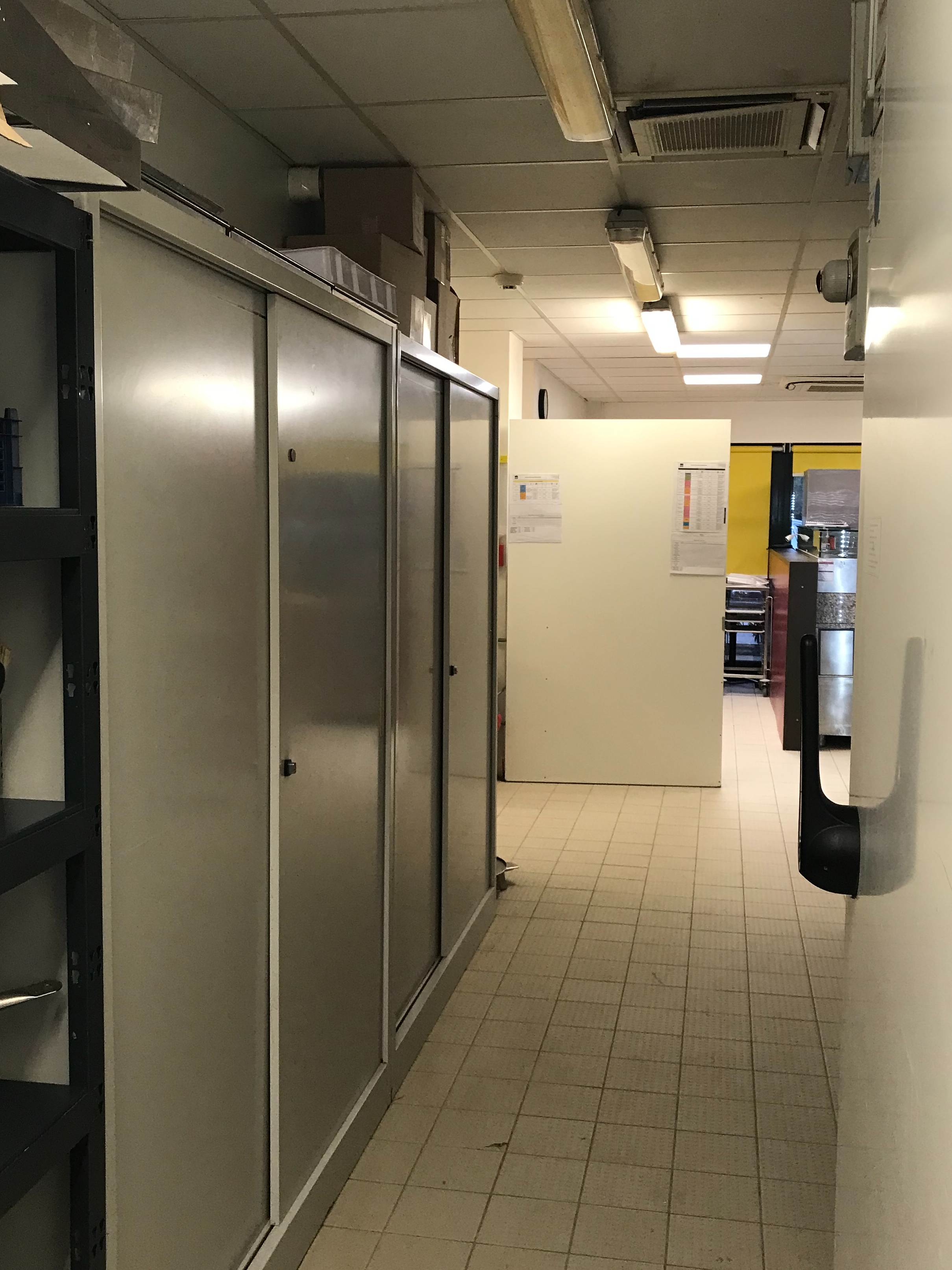Agrandir la photo Boulangerie à vendre - 300.0 m2 - 83 - Var