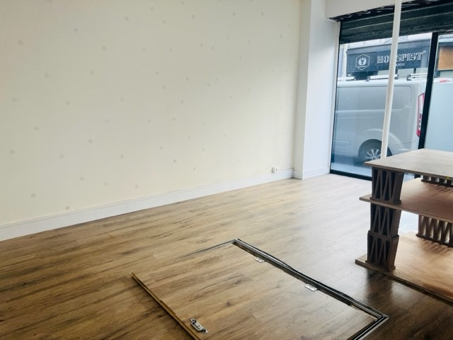 Agrandir la photo Local commercial à louer - 39.0 m2 - 75 - Paris