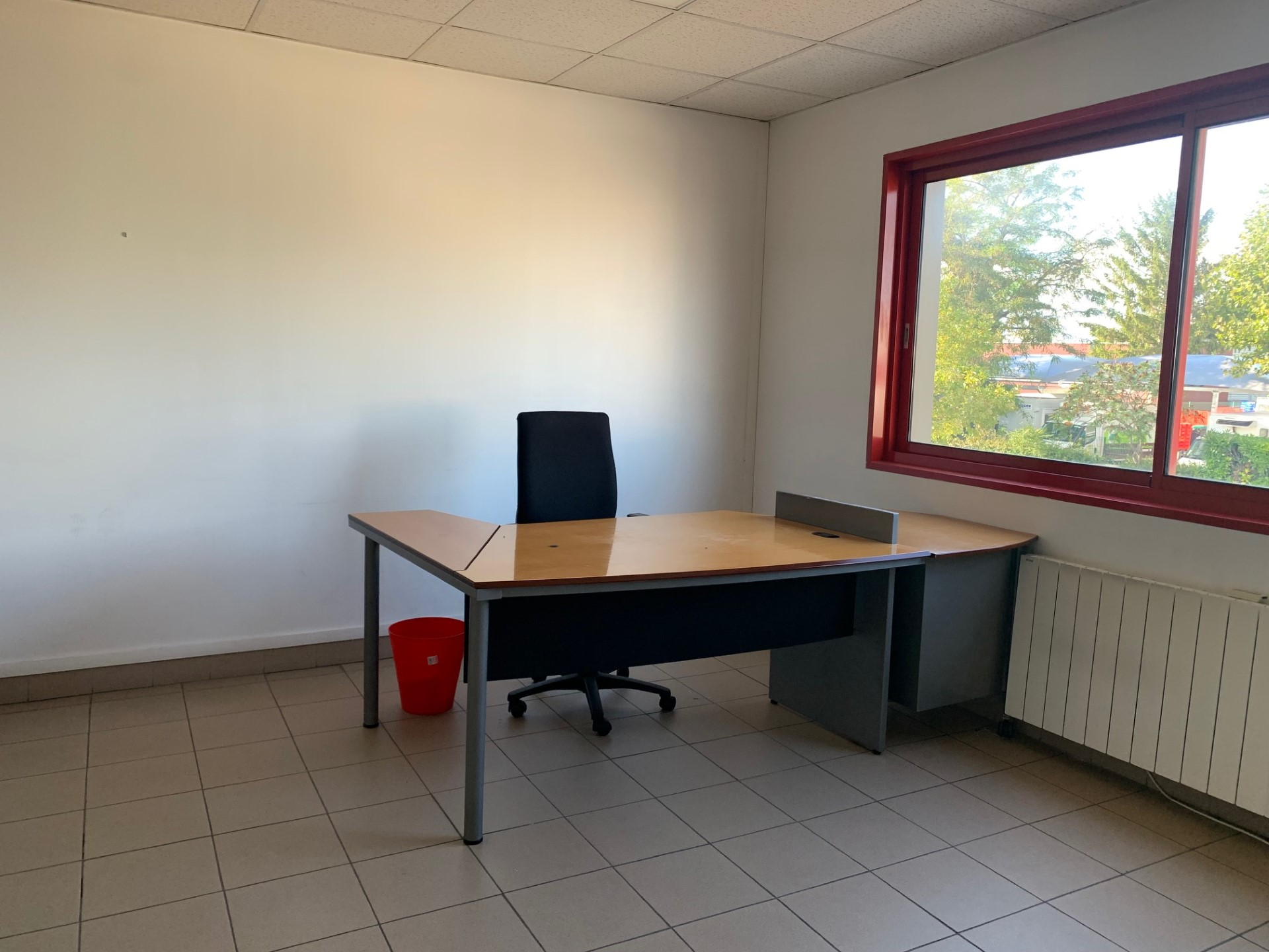 Local d'activité à louer - 330.0 m2 - 77 - Seine-et-Marne