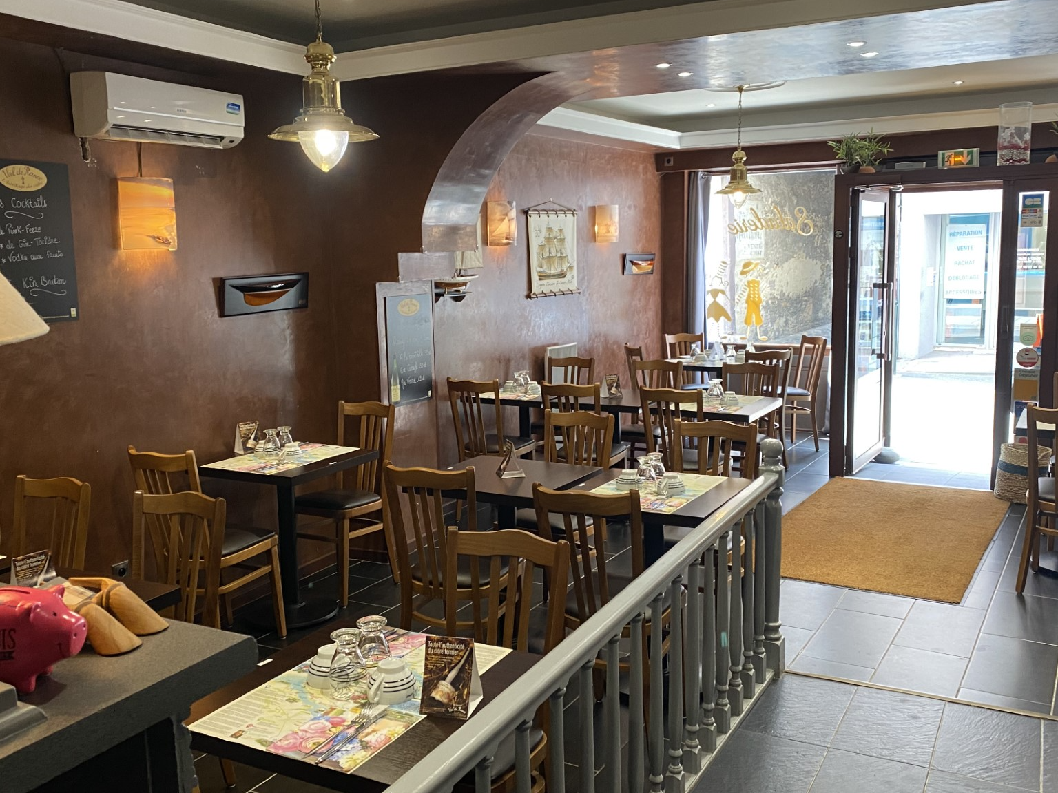 Restaurant à vendre - 113.0 m2 - 77 - Seine-et-Marne