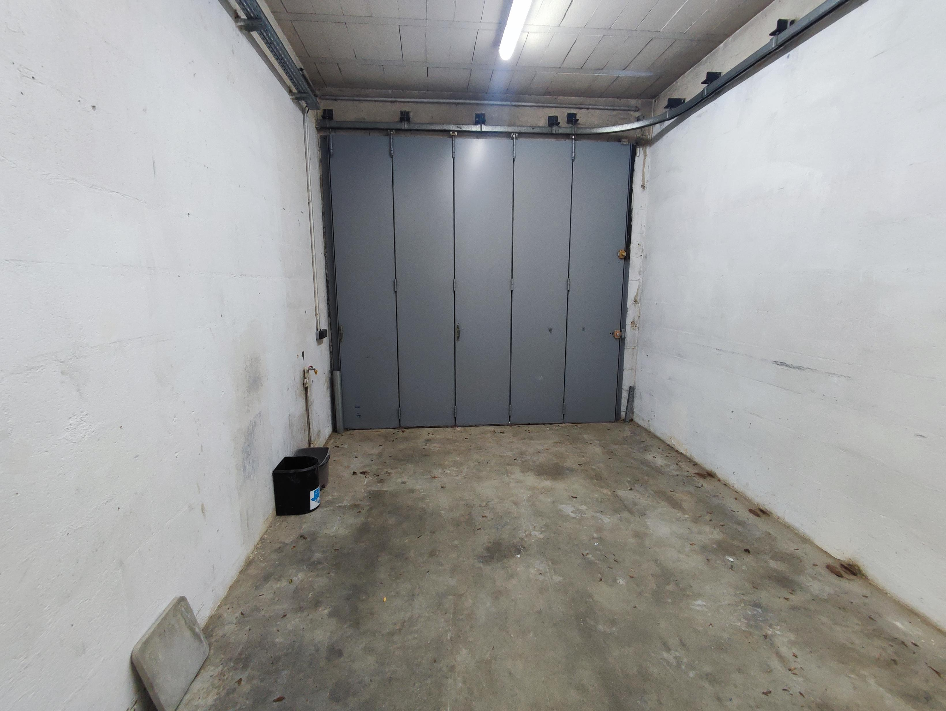 Agrandir la photo Entrepôt à louer - 250.0 m2 - 91 - Essonne