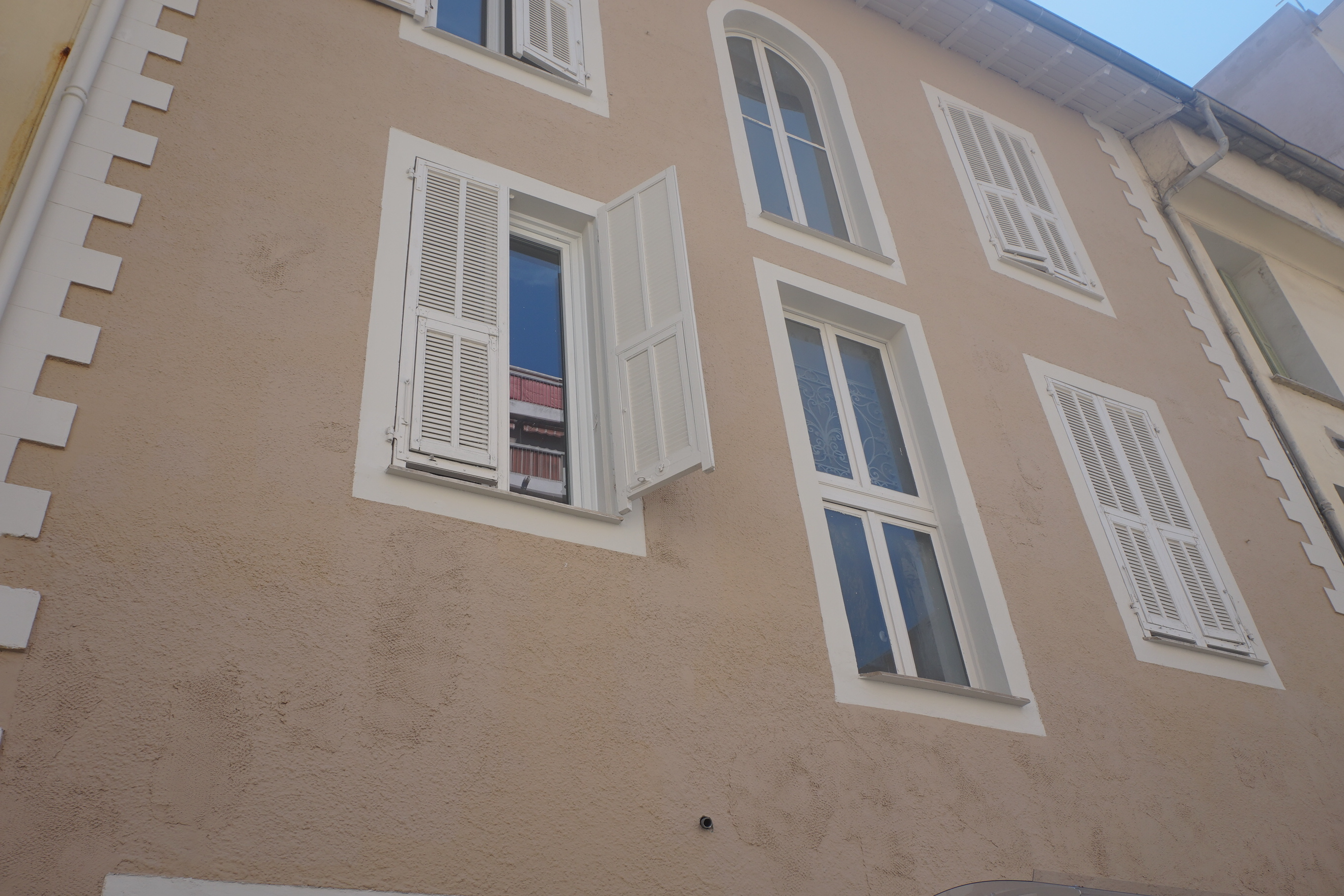 Agrandir la photo Murs à vendre à vendre - 114.0 m2 - 06 - Alpes-Maritimes