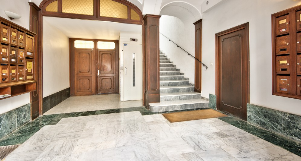 Agrandir la photo Bureaux à vendre - 124.0 m2 - 06 - Alpes-Maritimes