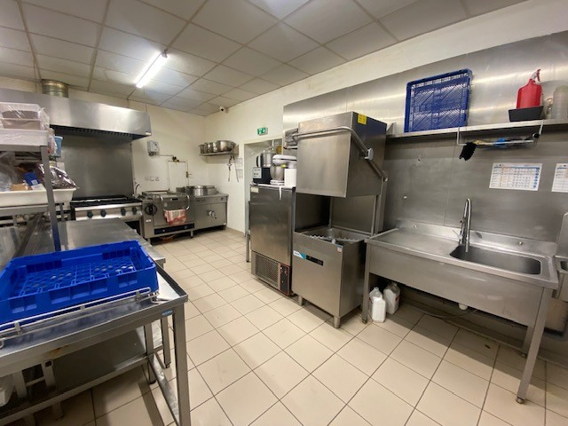 Agrandir la photo Traiteur à vendre - 250.0 m2 - 30 - Gard