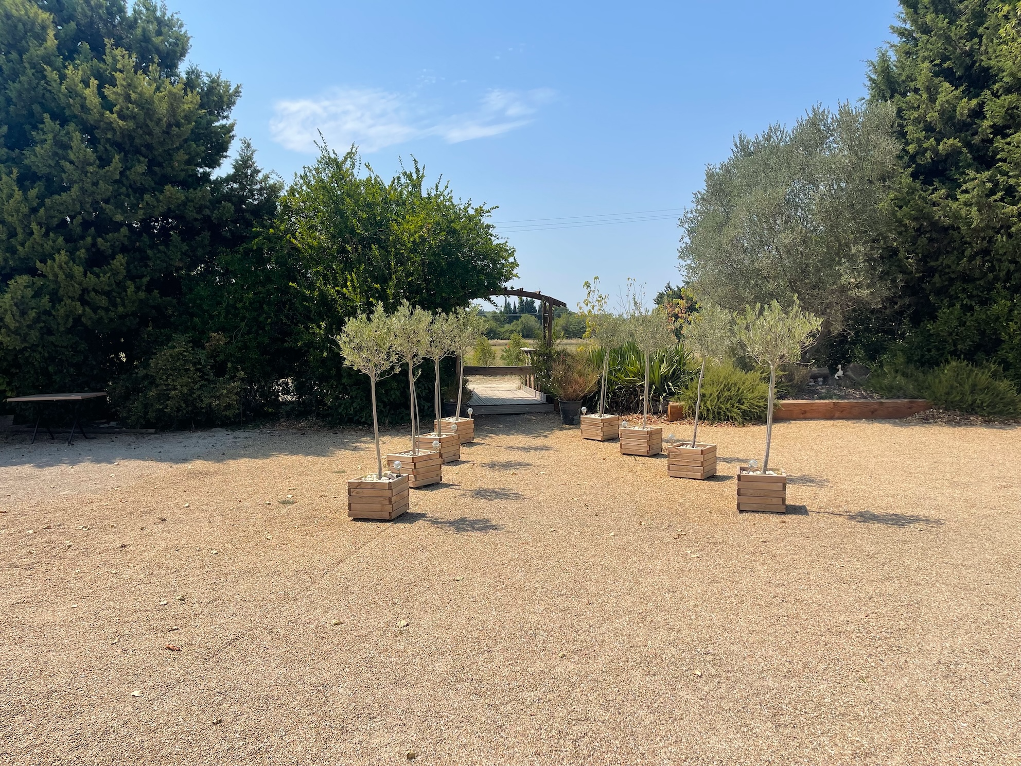 Agrandir la photo Restaurant à vendre - 4500.0 m2 - 84 - Vaucluse