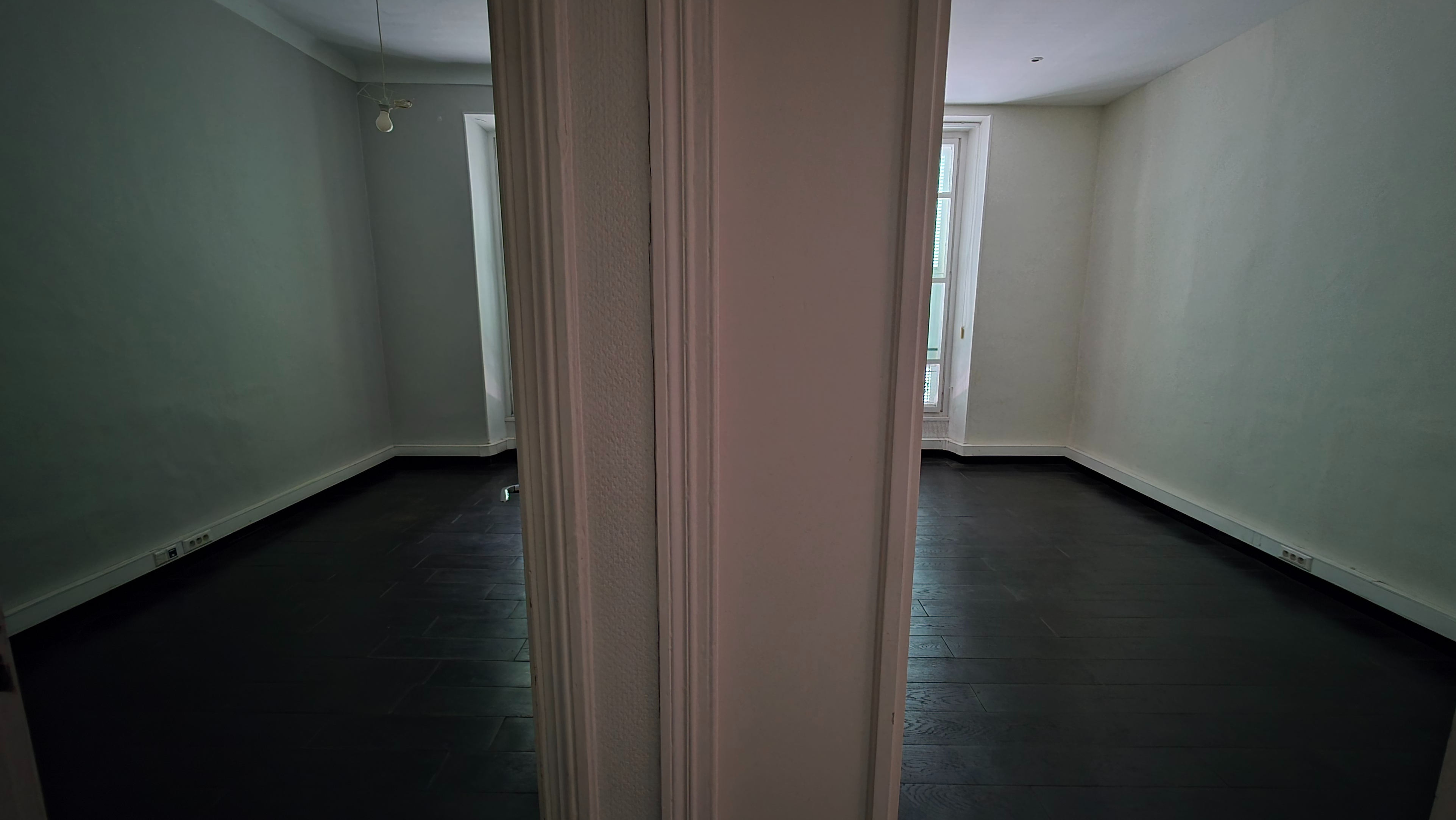 Bureaux à louer - 122.0 m2 - 06 - Alpes-Maritimes