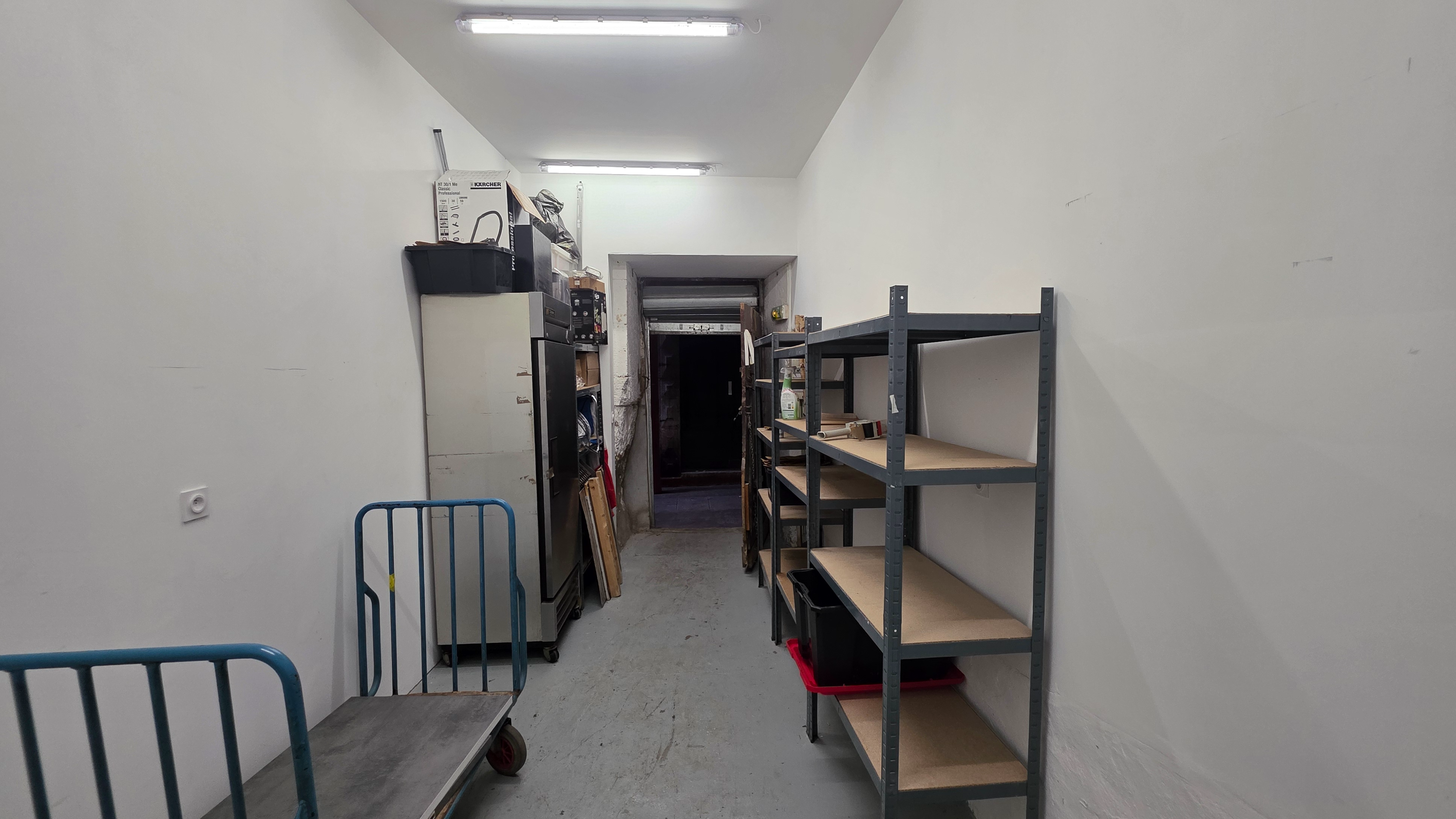 Entrepôt à louer - 20.0 m2 - 06 - Alpes-Maritimes