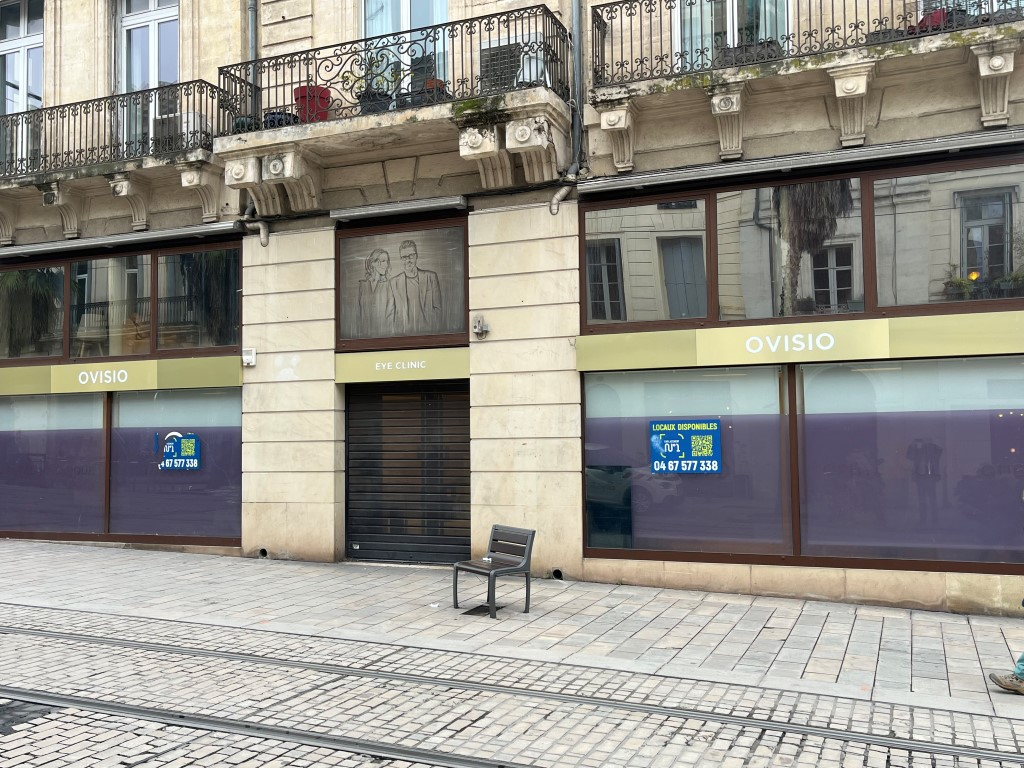 Local commercial à louer - 300.0 m2 - 34 - Herault