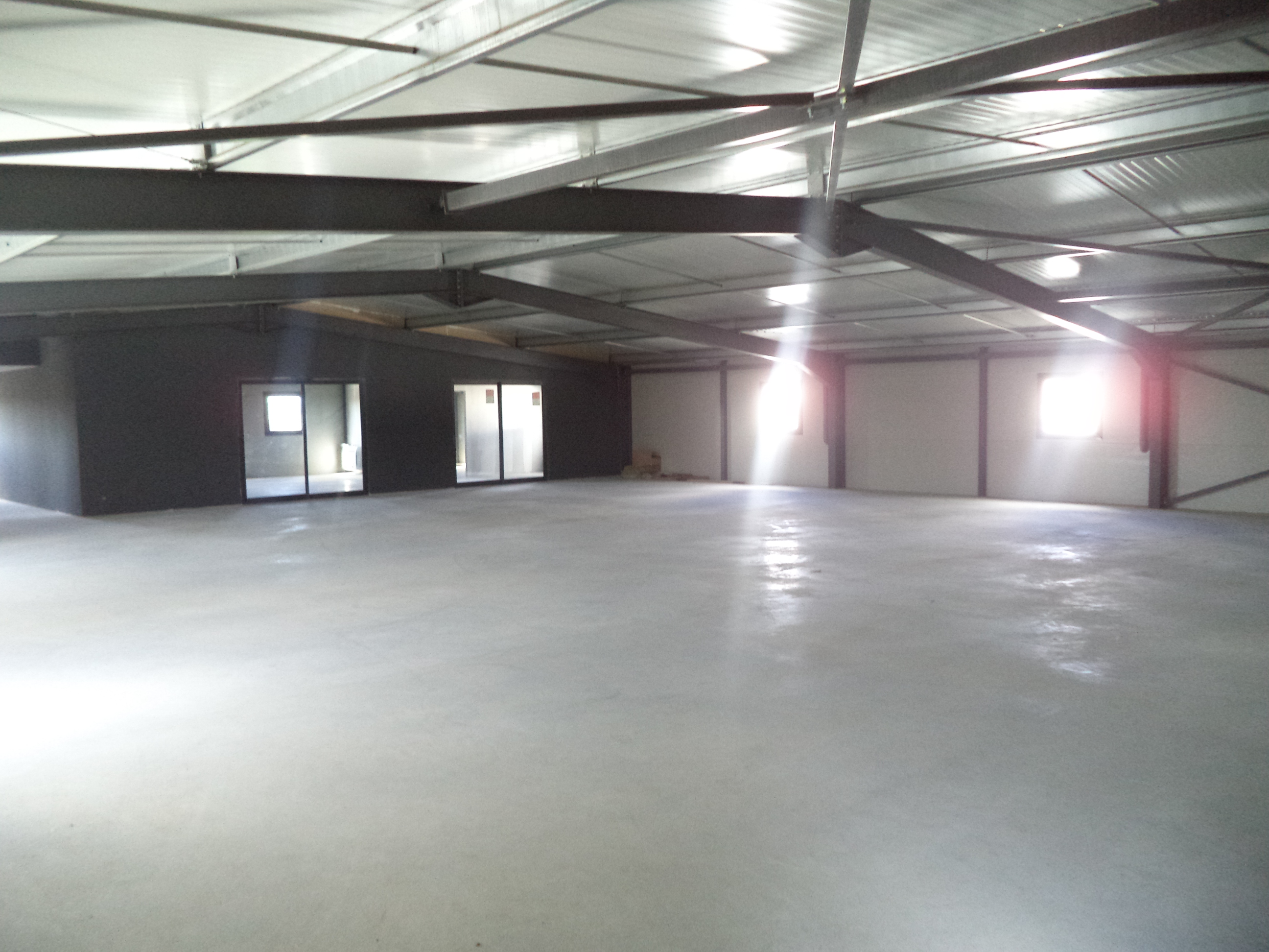 Local d'activité à louer - 400.0 m2 - 30 - Gard