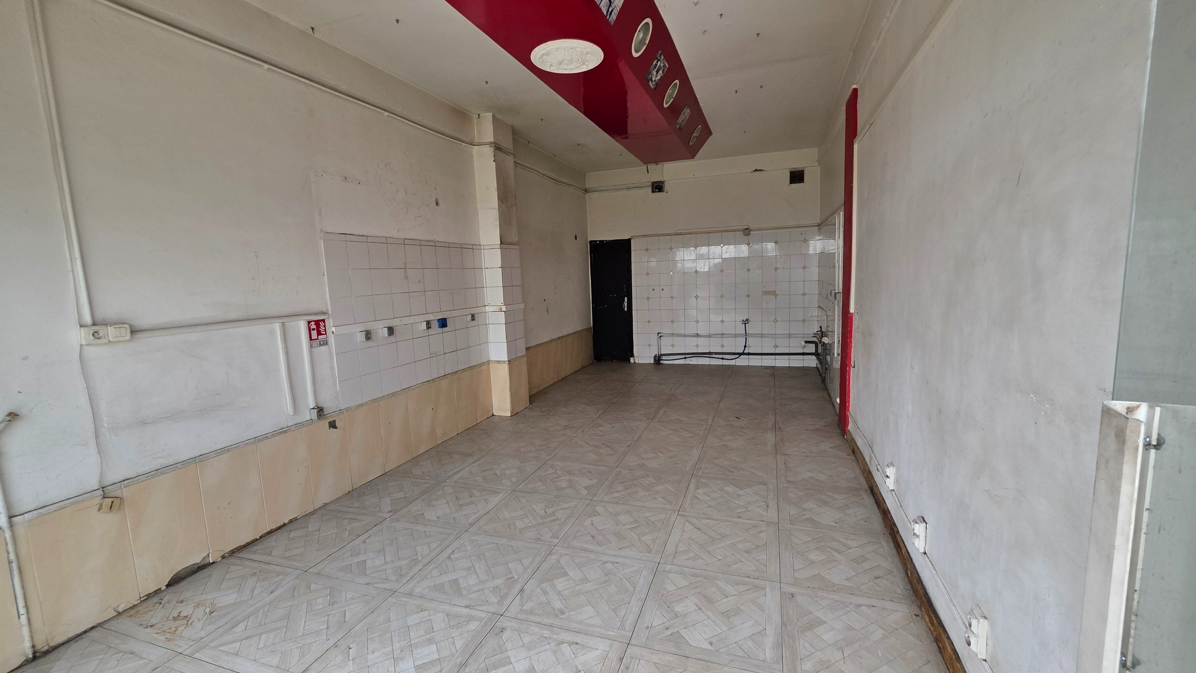 Local commercial à louer - 30.0 m2 - 06 - Alpes-Maritimes
