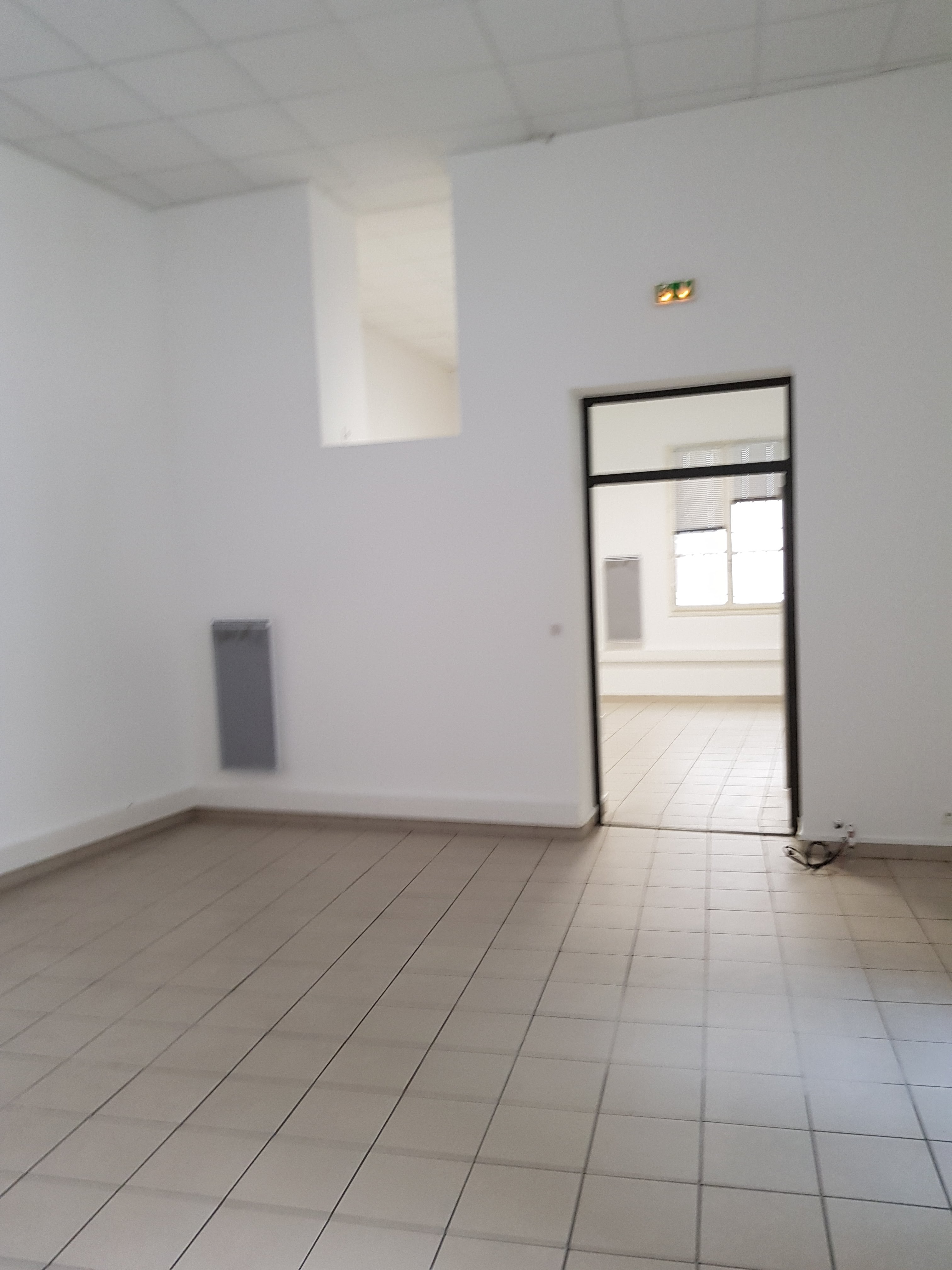 Local commercial à louer - 170.0 m2 - 30 - Gard