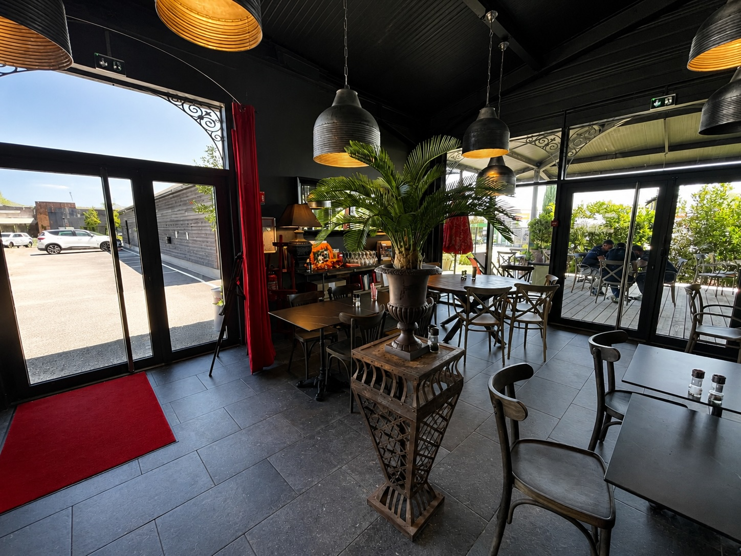 Restaurant à vendre - 411.0 m2 - 84 - Vaucluse