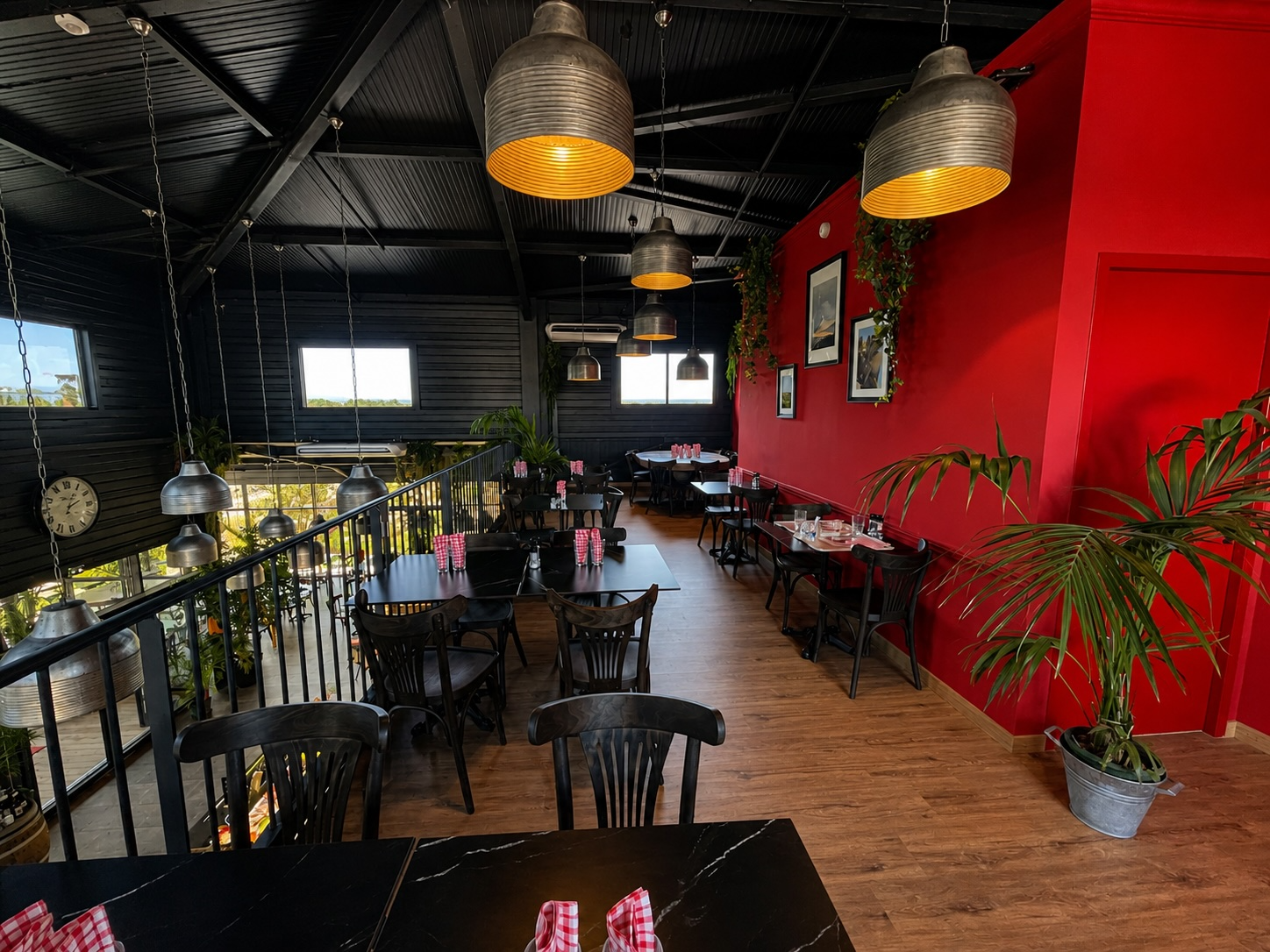 Restaurant à vendre - 411.0 m2 - 84 - Vaucluse