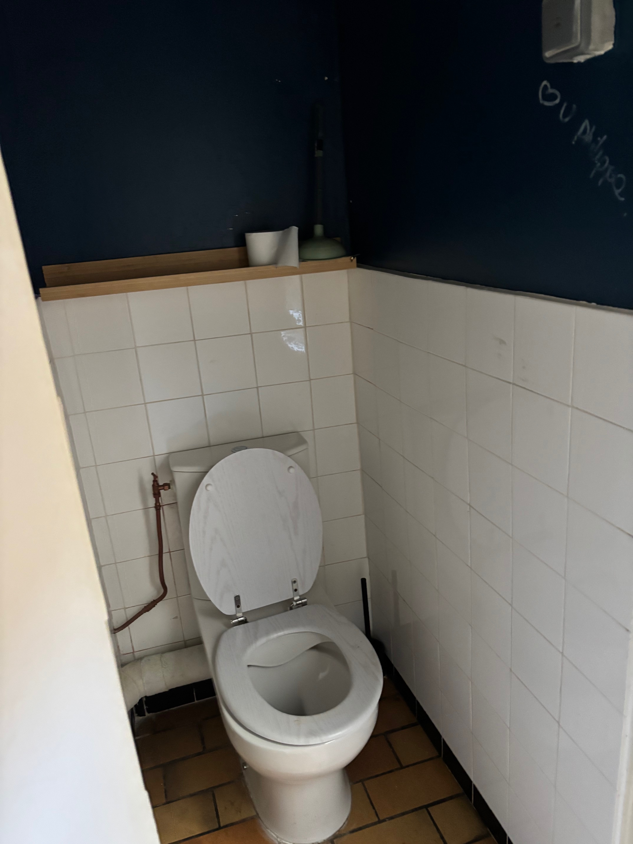 Murs à vendre à vendre - 61.5 m2 - 06 - Alpes-Maritimes