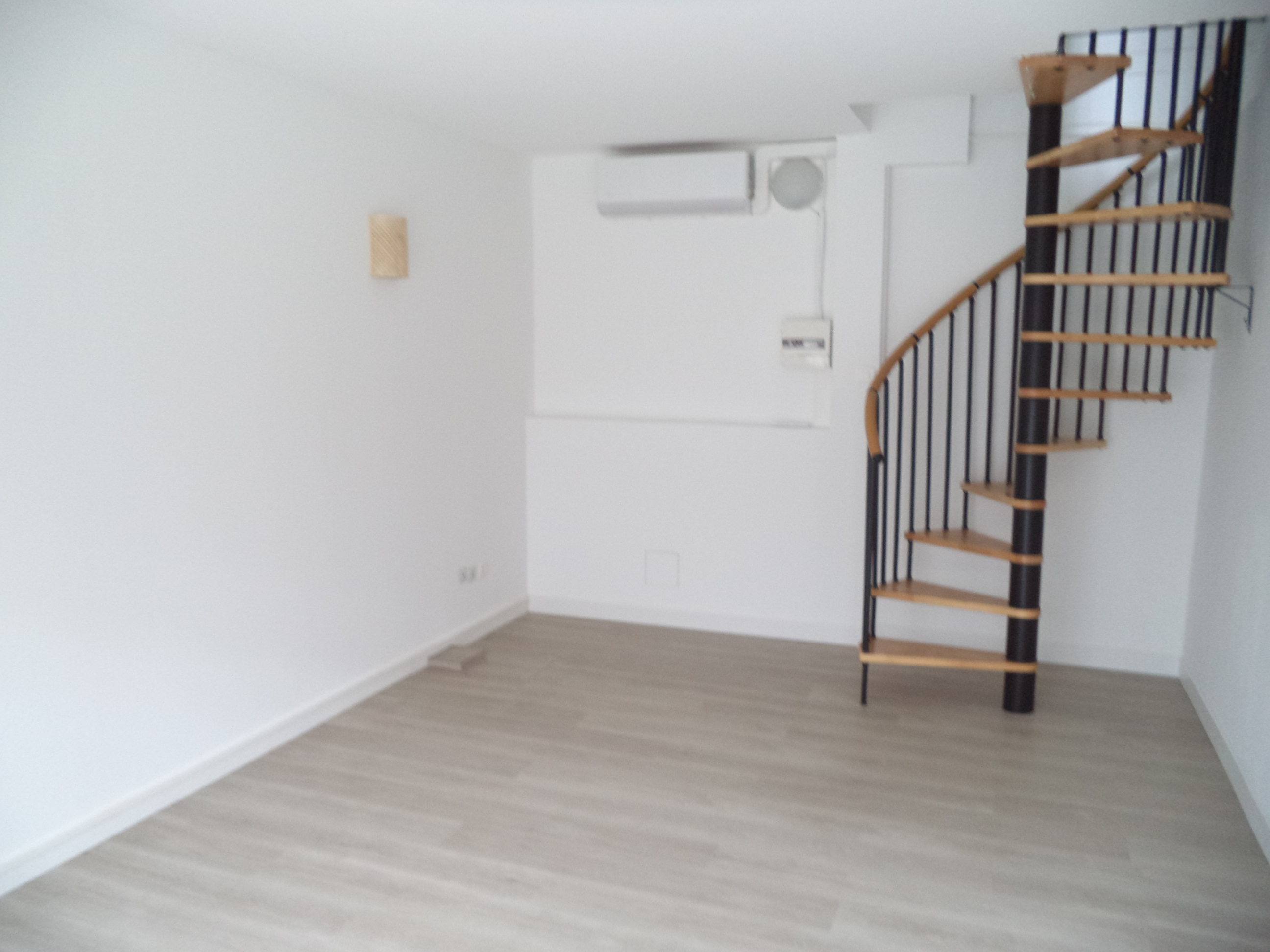 Local commercial à louer - 39.0 m2 - 30 - Gard